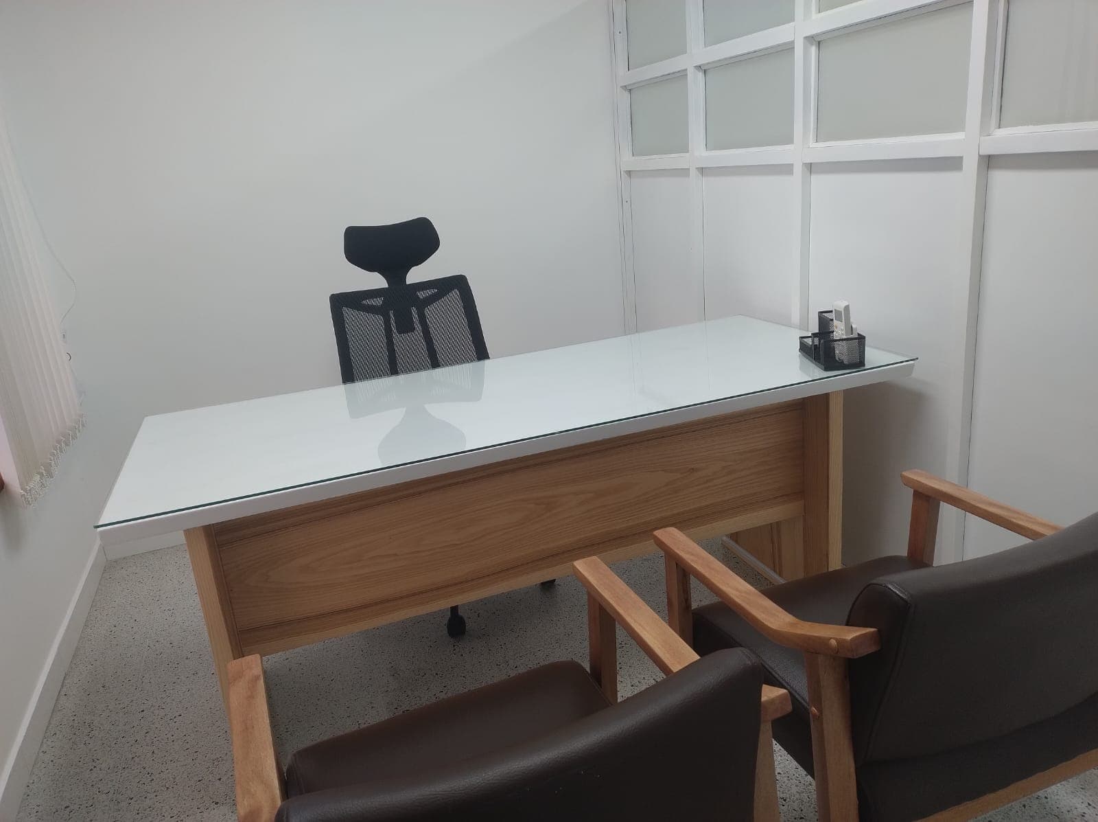 Consultorio en arriendo en El Poblado, Medellín — foto 4 de 6