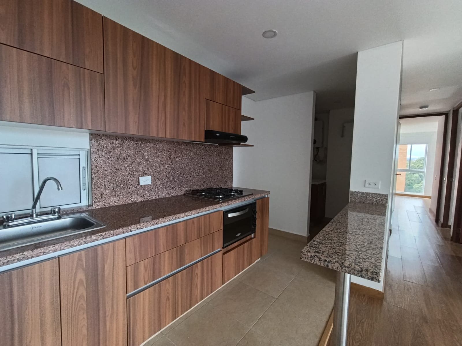 Apartamento en arriendo en San Antonio De Pereira, Rionegro — foto 1 de 15