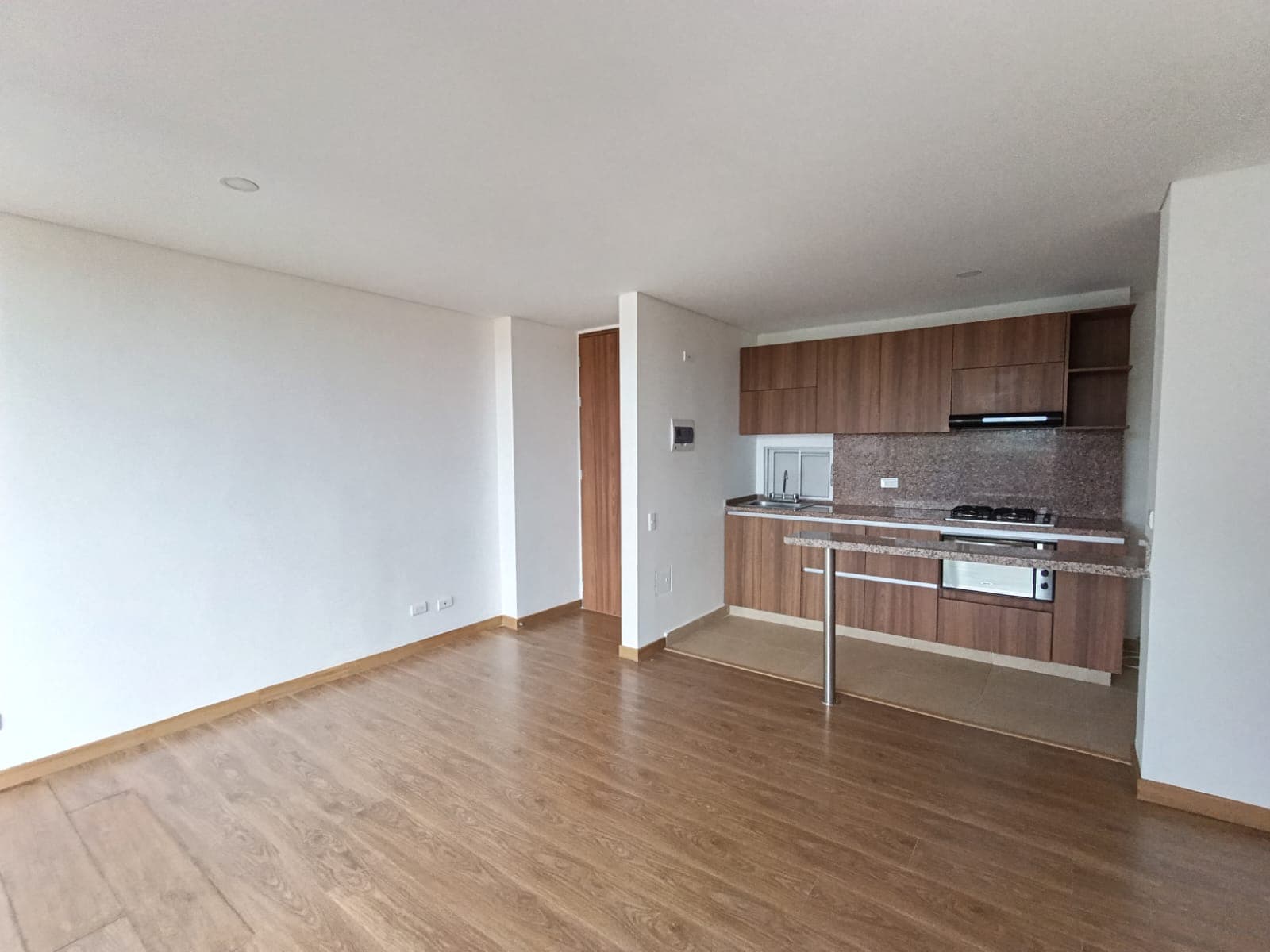 Apartamento en arriendo en San Antonio De Pereira, Rionegro — foto 2 de 15