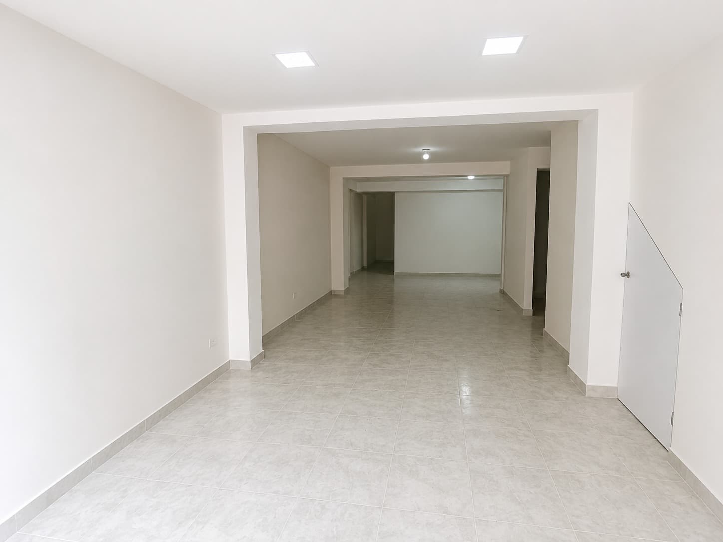 Local en arriendo en Los Naranjos, Envigado — foto 2 de 9