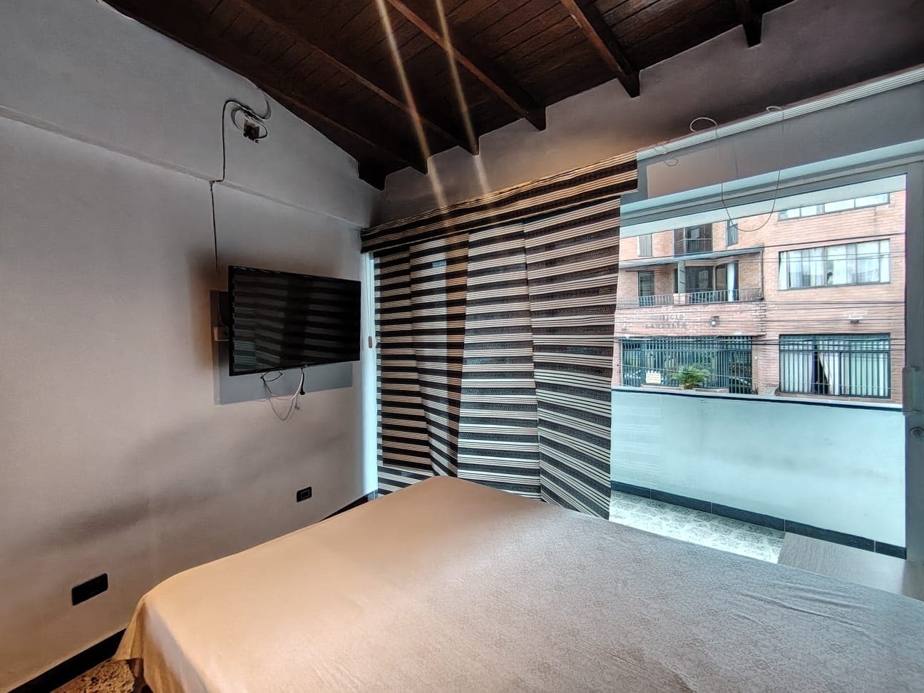 Casa Comercial en arriendo en Bolivariana, Laureles, Medellín — foto 5 de 17