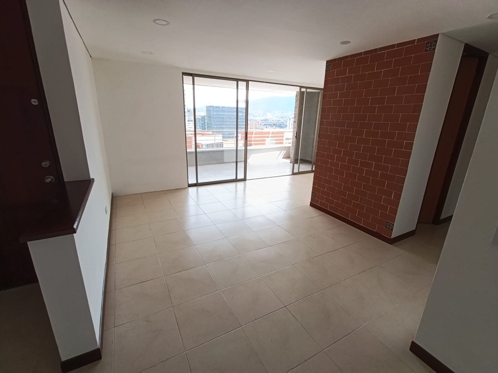 Apartamento en arriendo en La Florida El, El Poblado, Medellín — foto 4 de 20