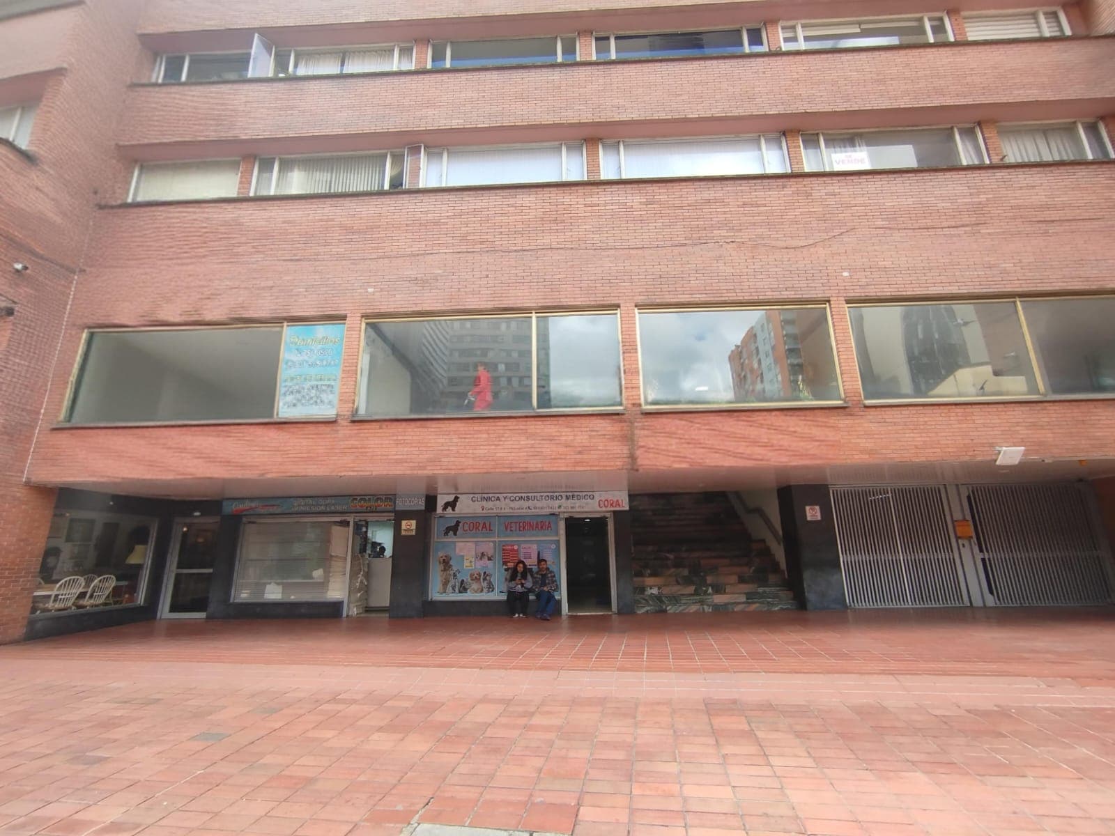 Local en arriendo en Las Nieves, Santa Fe, Bogotá, D.c. — foto 1 de 10