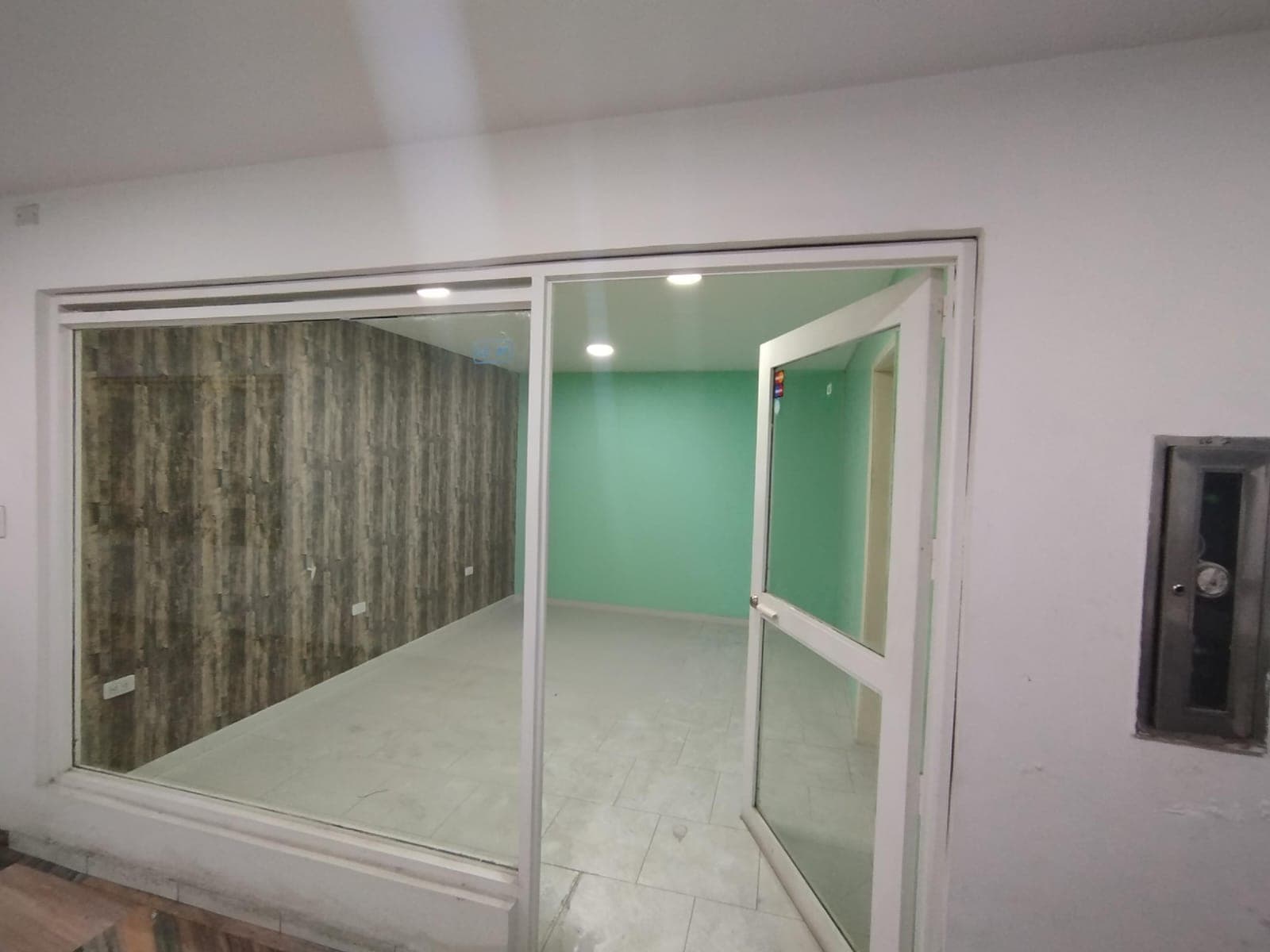 Local en arriendo en Las Nieves, Santa Fe, Bogotá, D.c. — foto 1 de 8