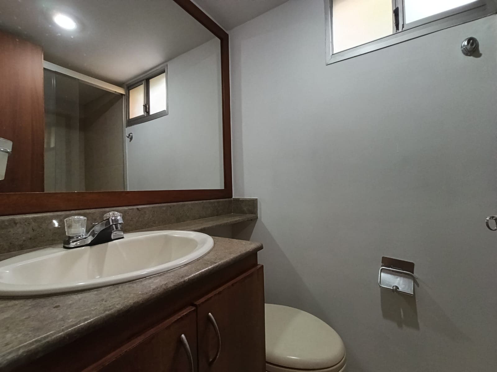 Apartamento en arriendo en Medellín — foto 5 de 16
