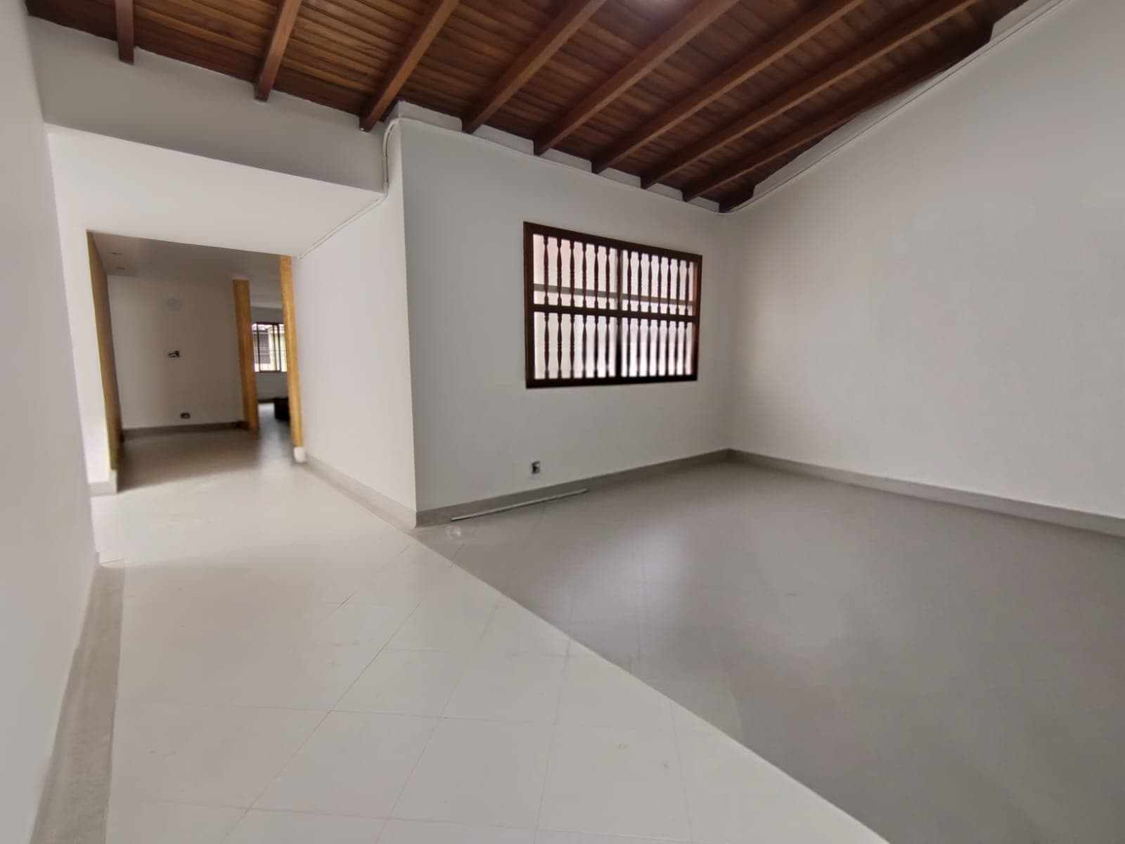 Casa Comercial en arriendo en Lorena, Laureles, Medellín — foto 5 de 17
