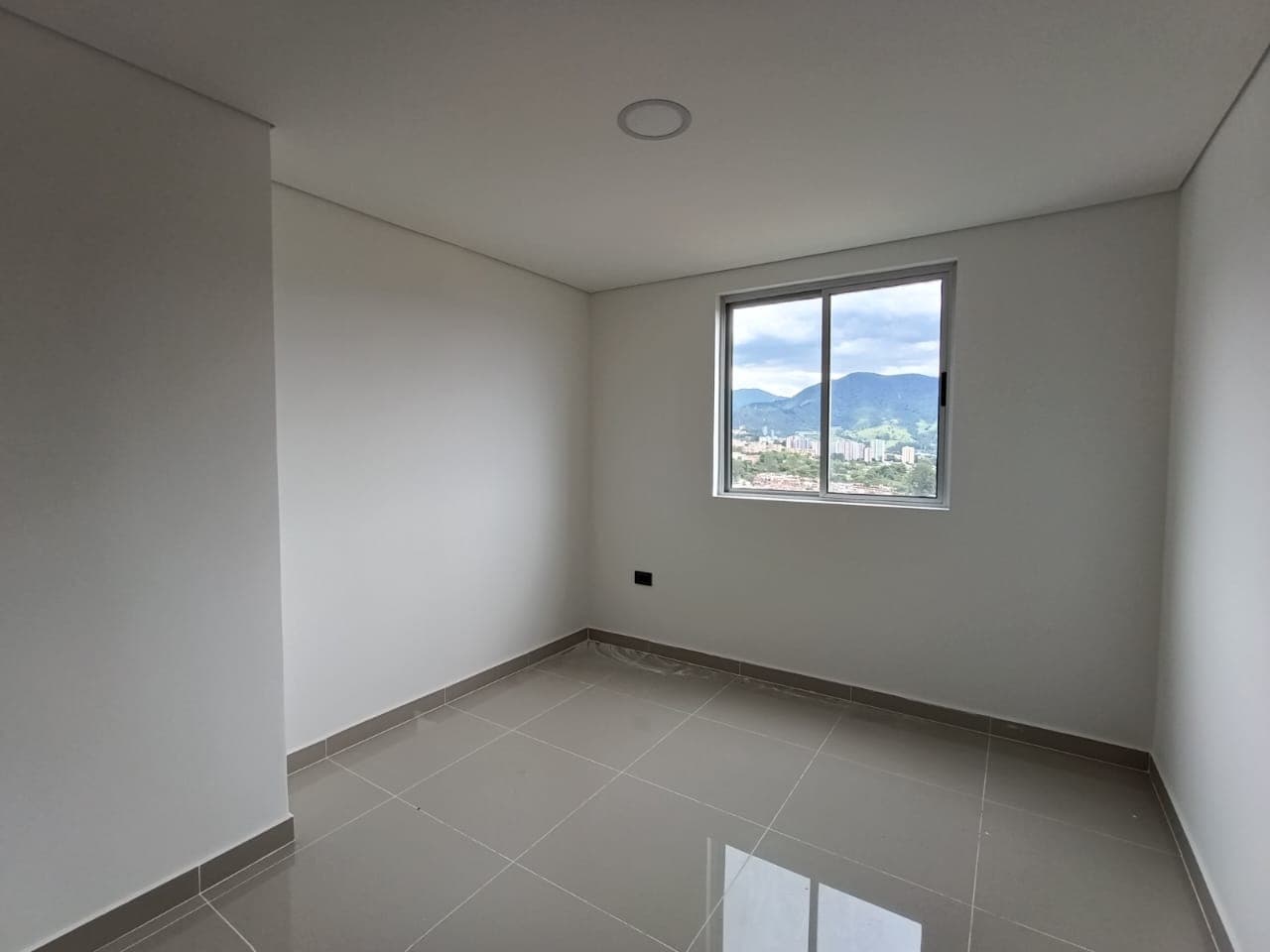 Apartamento en arriendo en Toledo, La Estrella — foto 2 de 13