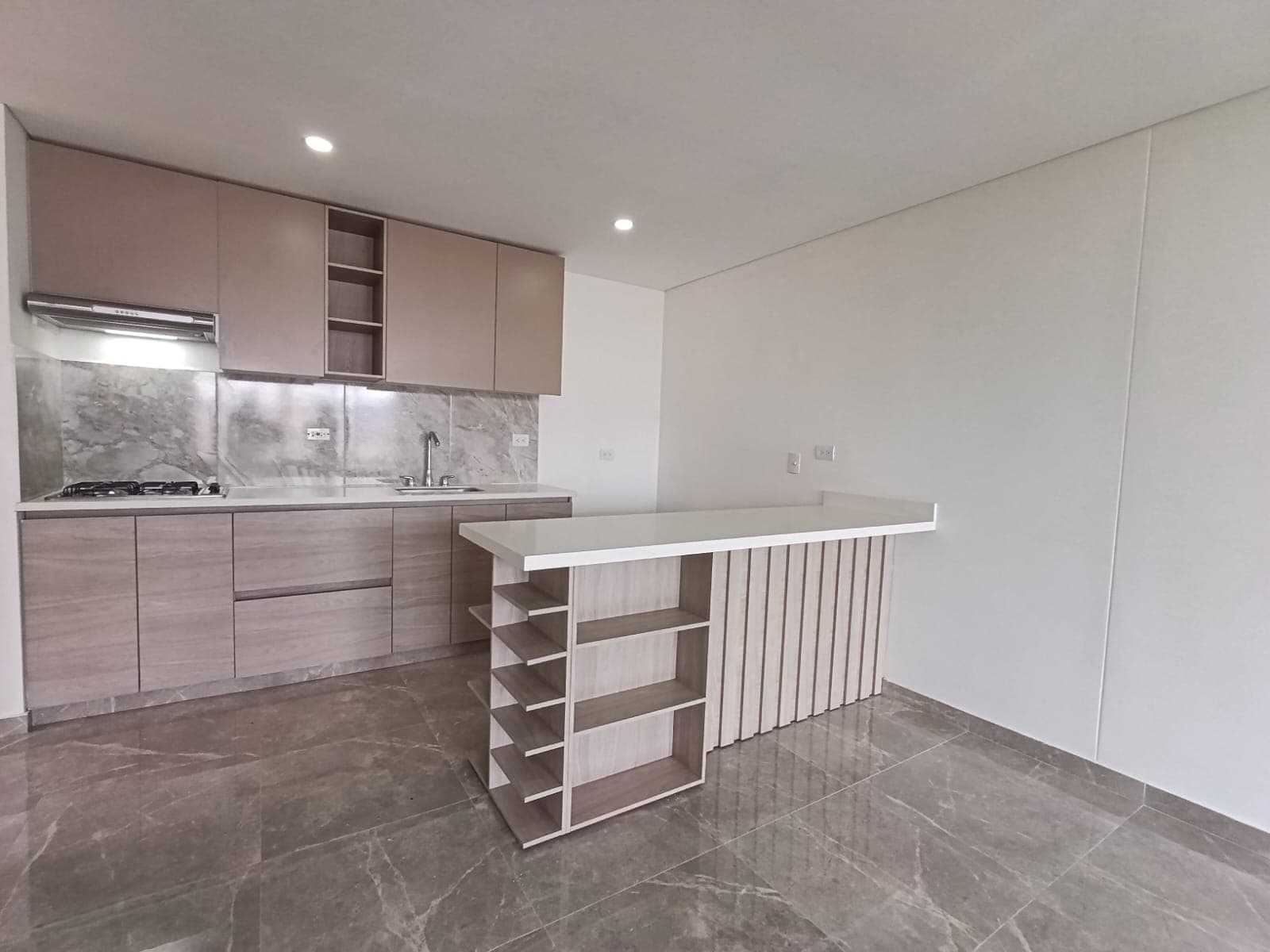 Apartamento en arriendo en Guayabal, Medellín — foto 2 de 20