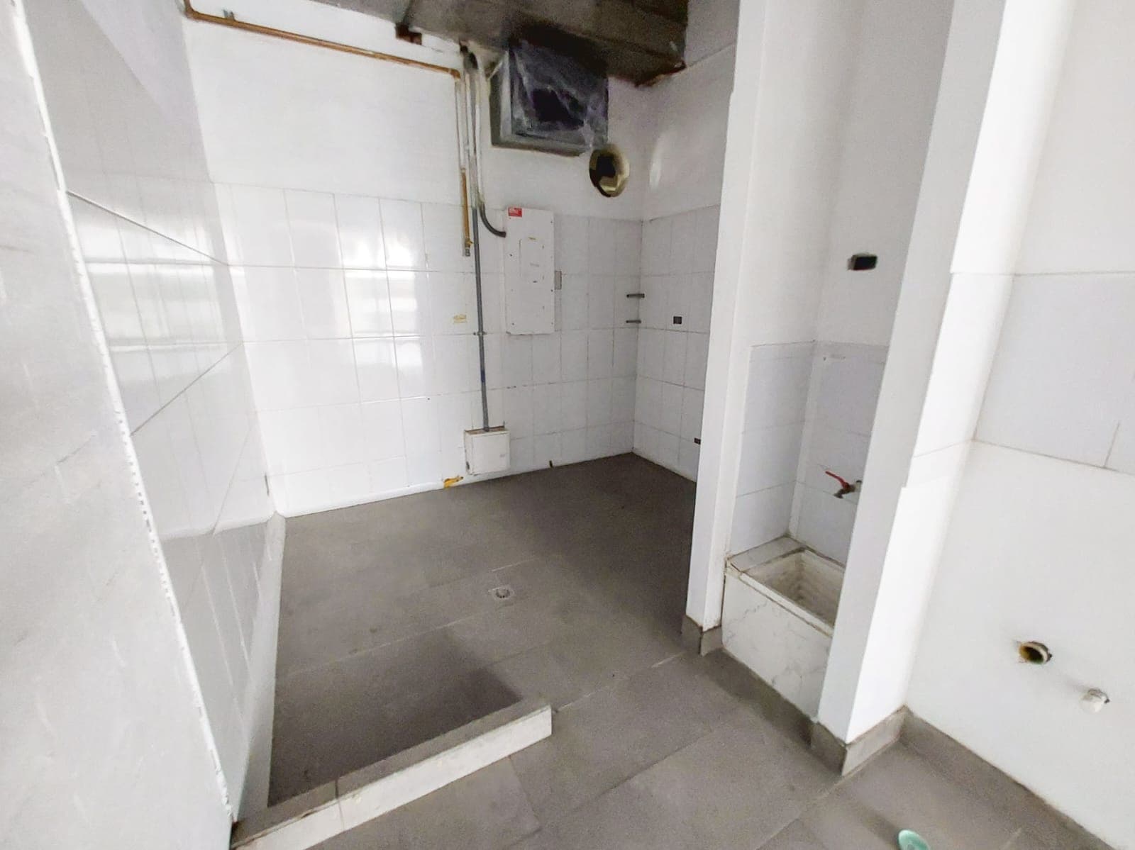 Local en arriendo en Manila, El Poblado, Medellín — foto 5 de 9
