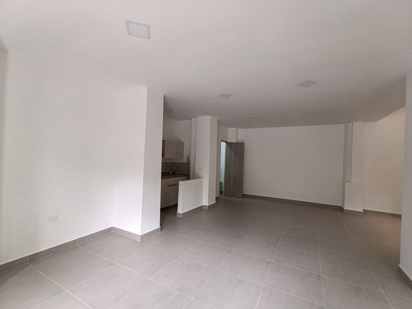 Local en arriendo en Fátima, Belen, Medellín — foto 2 de 20