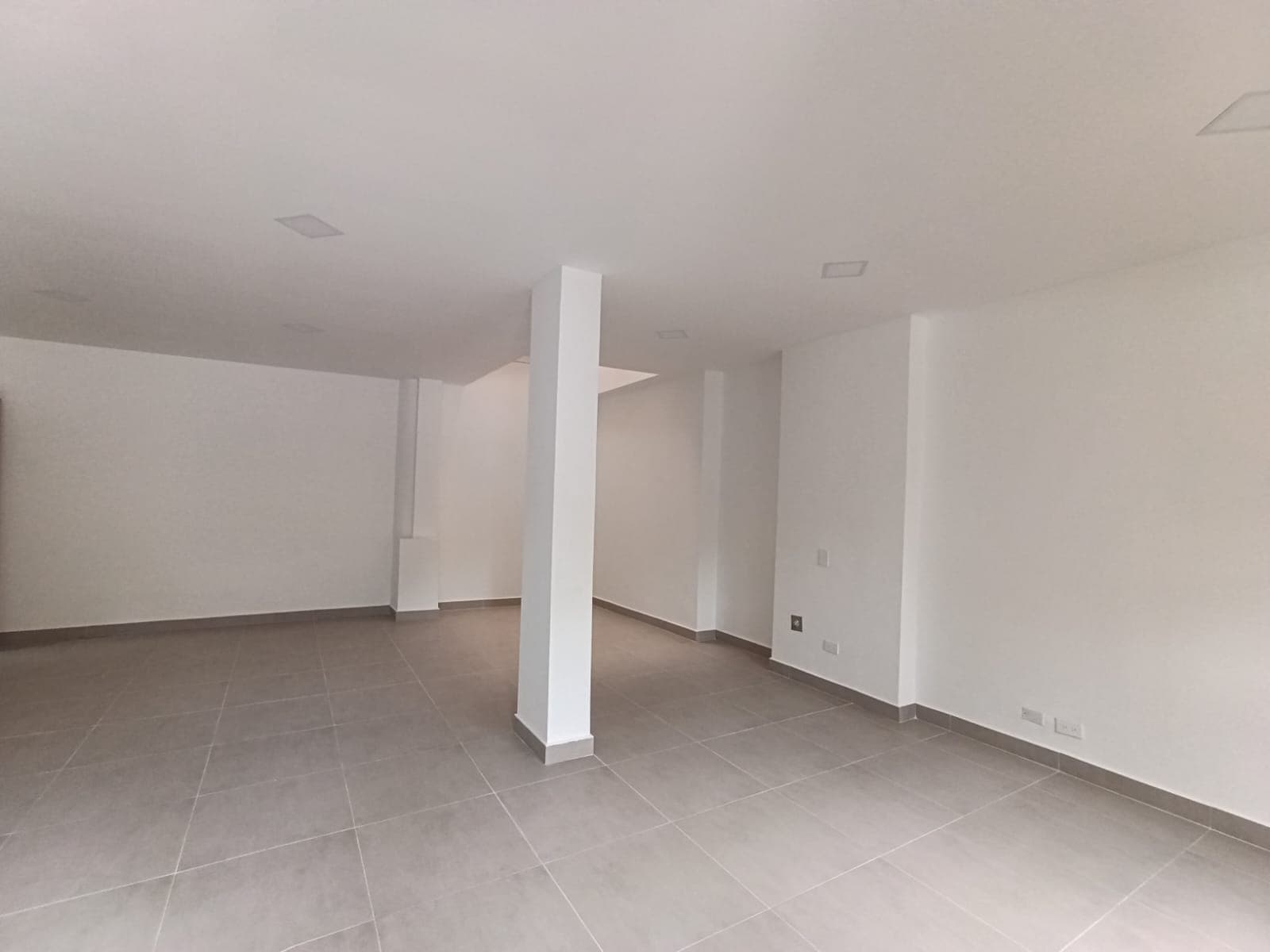 Local en arriendo en Fátima, Belen, Medellín — foto 3 de 20