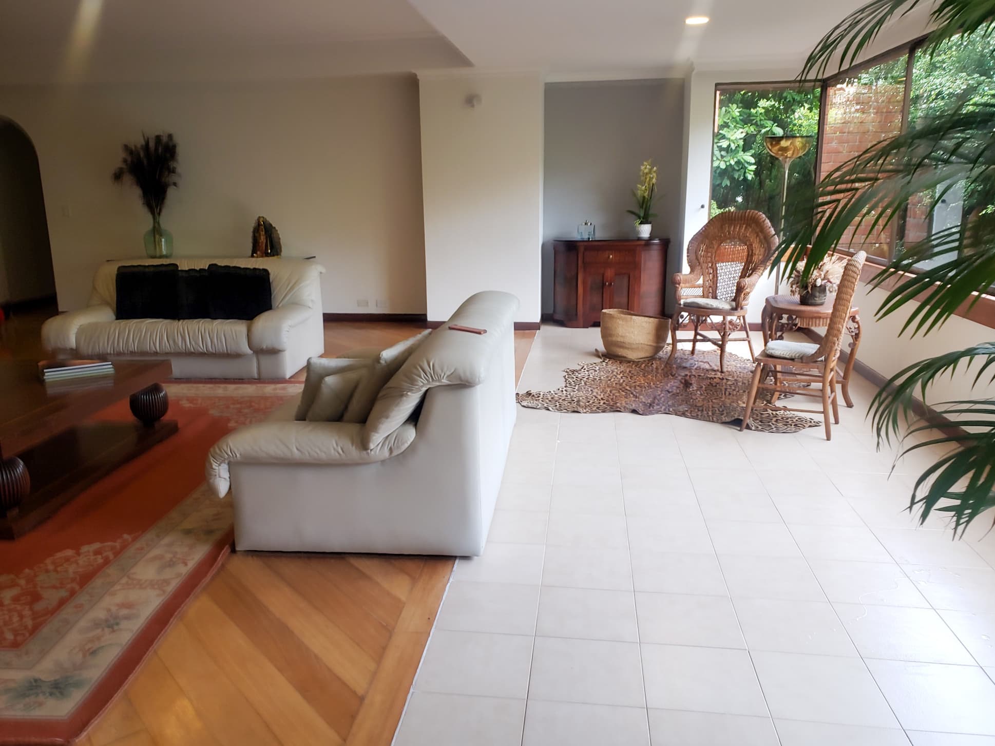 Apartamento en arriendo en Los Balsos, El Poblado, Medellín — foto 5 de 20
