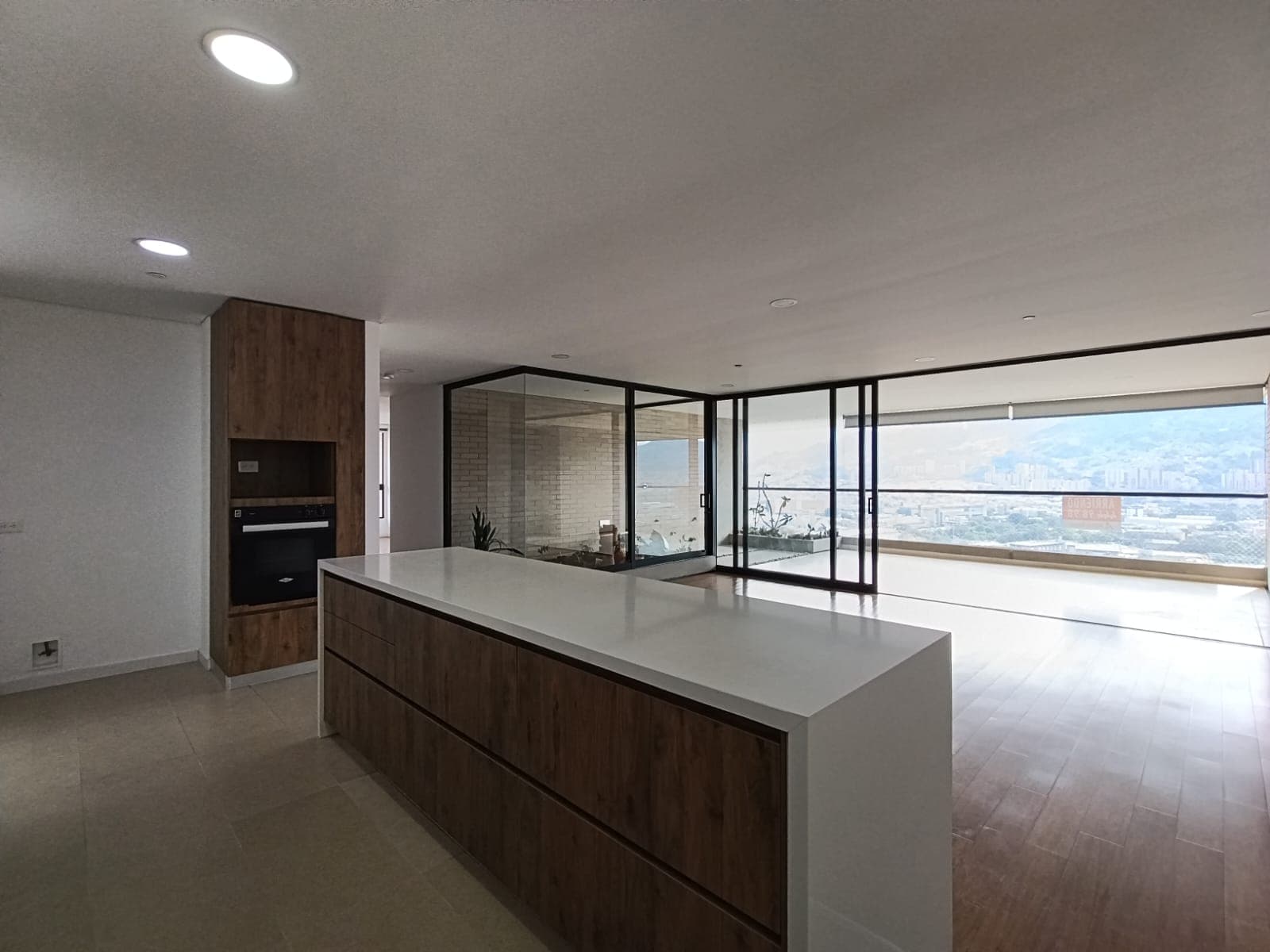 Apartamento en arriendo en Santa María De Los Ángeles, El Poblado, Medellín — foto 4 de 20