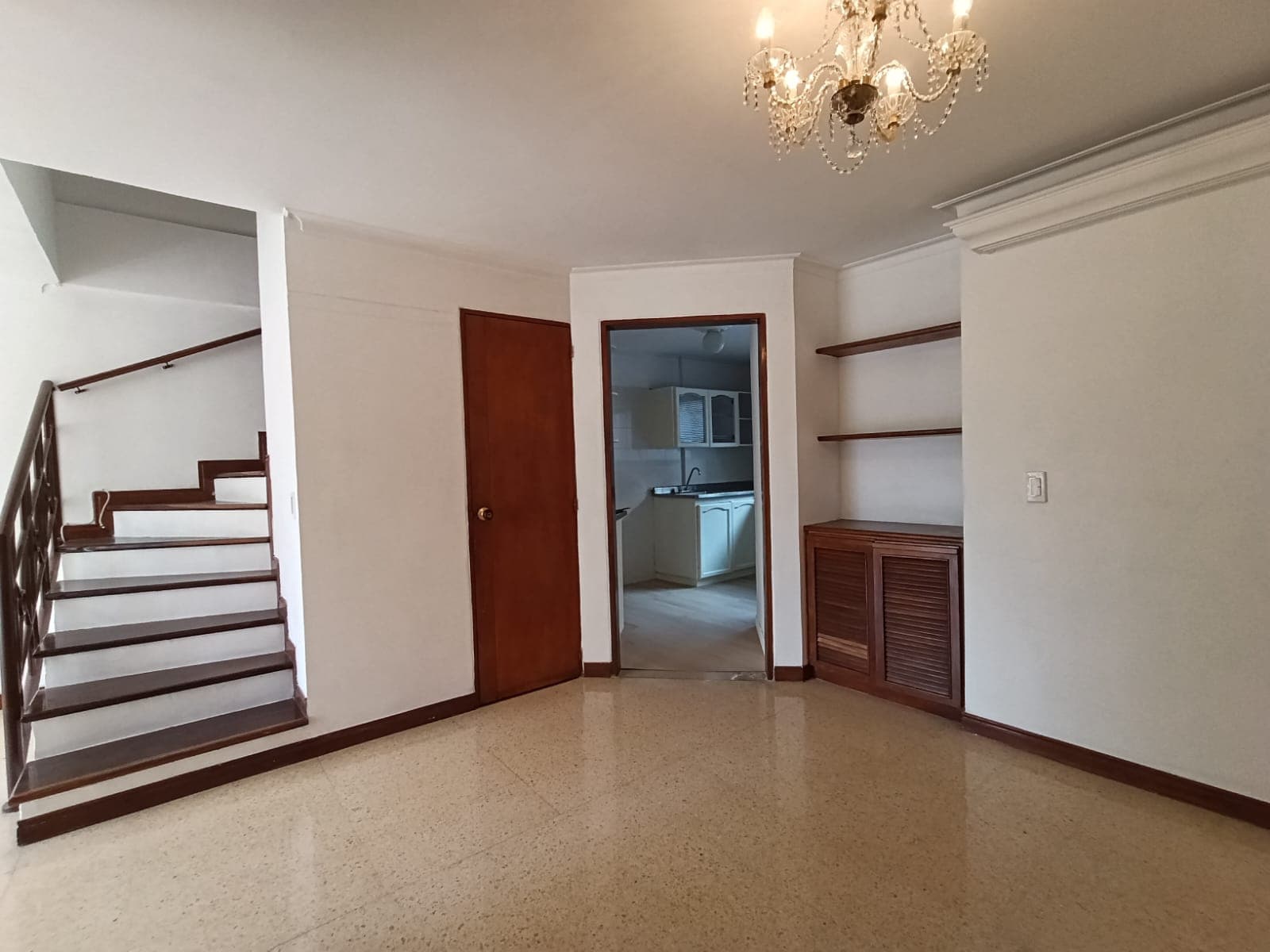 Apartamento en arriendo en Conquistadores, Laureles, Medellín — foto 1 de 20