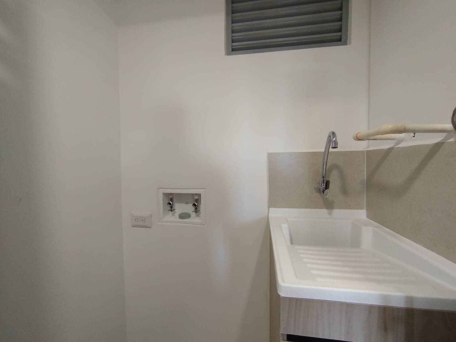 Apartaestudio en arriendo en El Porvenir Rio Negro, Rionegro — foto 5 de 13