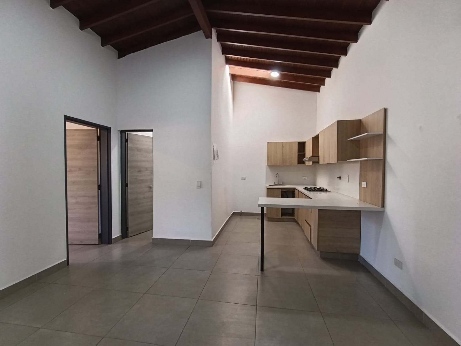 Apartamento en arriendo en Parque De, Envigado — foto 4 de 13
