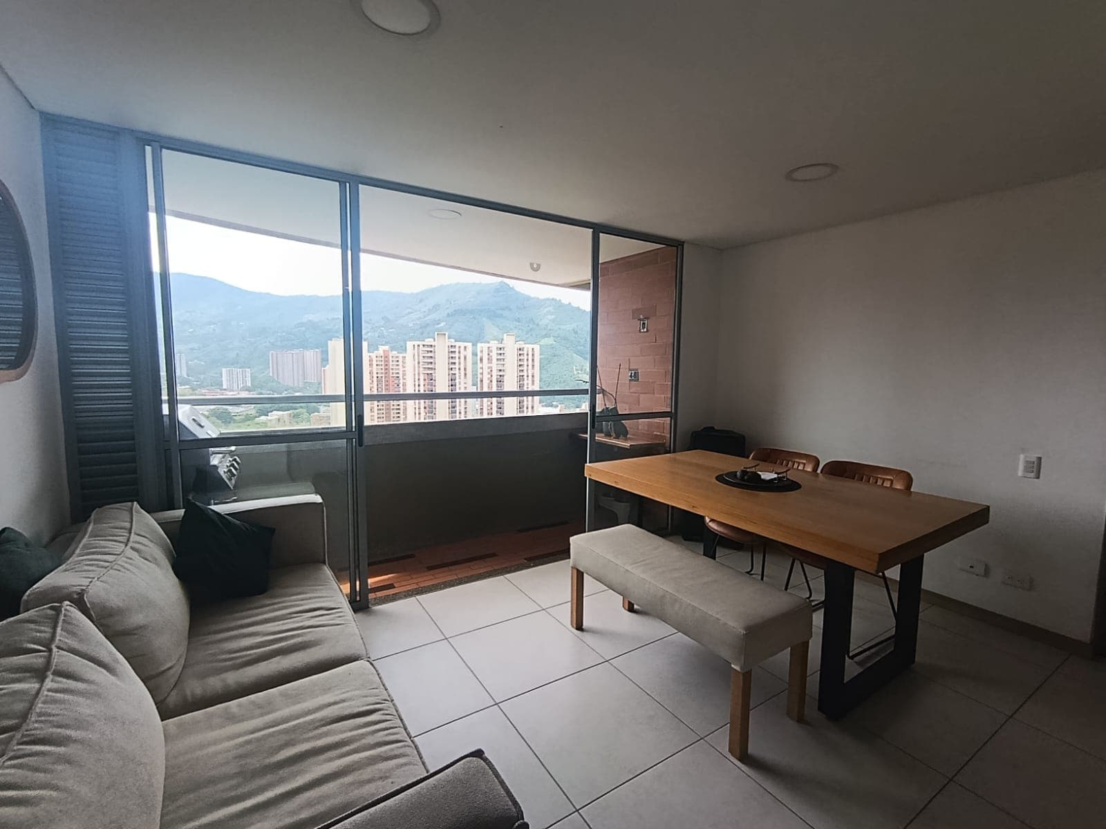 Apartamento en arriendo en Suramérica La, La Estrella — foto 1 de 20
