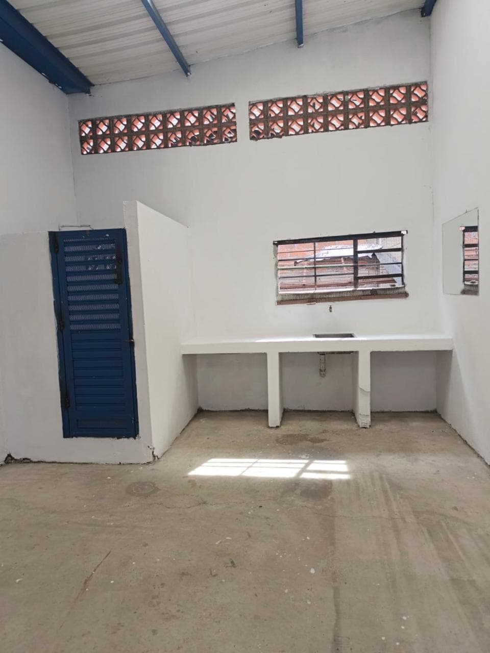 Bodega en arriendo en Naranjal, Laureles, Medellín — foto 5 de 7