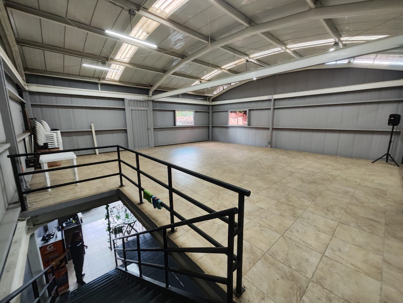 Bodega en arriendo en La Palma, Belen, Medellín — foto 1 de 20