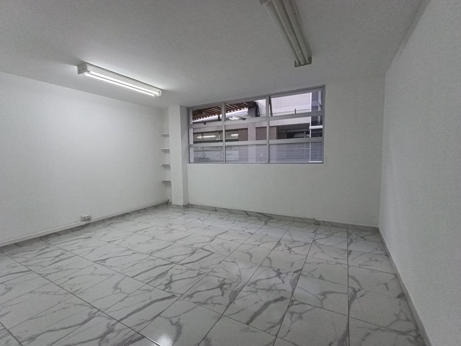 Oficina en arriendo en Parque De, Envigado — foto 4 de 7