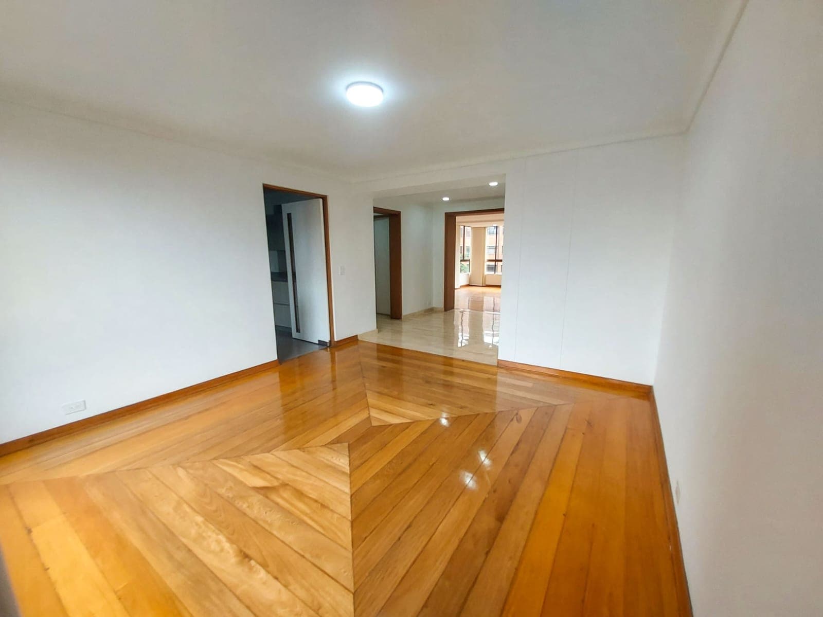 Apartamento en arriendo en Alejandría, El Poblado, Medellín — foto 2 de 20