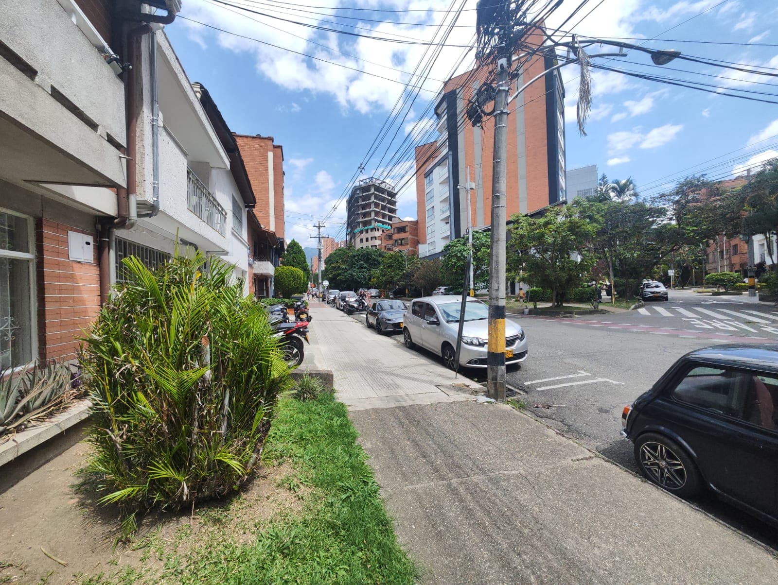 Casa Comercial en arriendo en Laureles, Medellín — foto 3 de 20