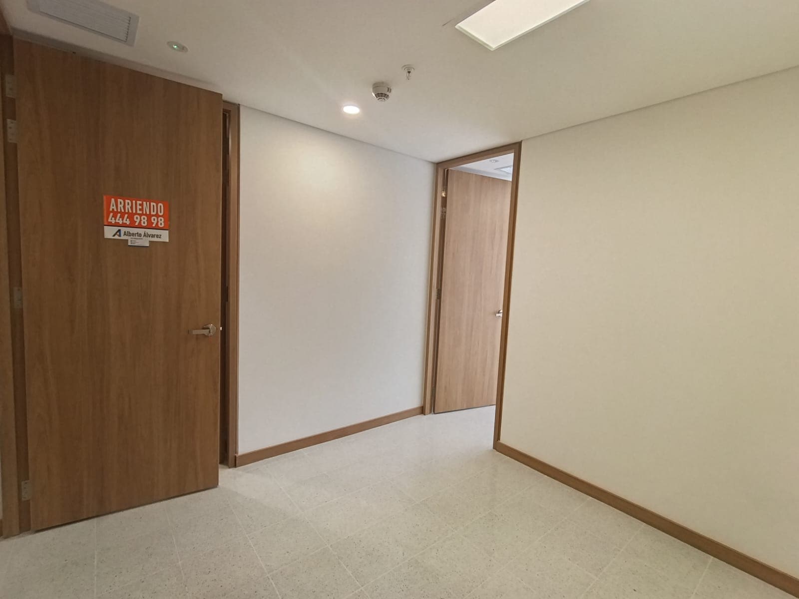 Consultorio en arriendo en Los Pinos, La America, Medellín — foto 4 de 15