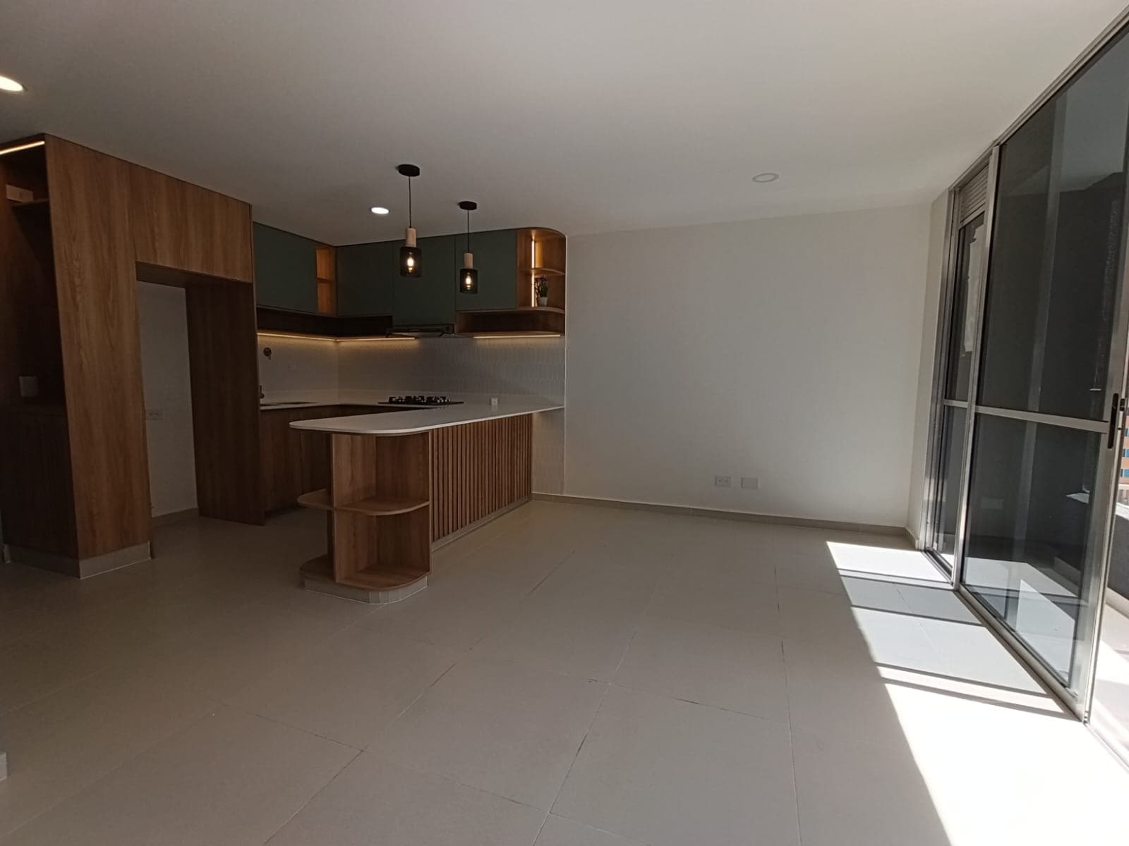 Apartamento en arriendo en Simón Bolívar, Itagui — foto 5 de 20