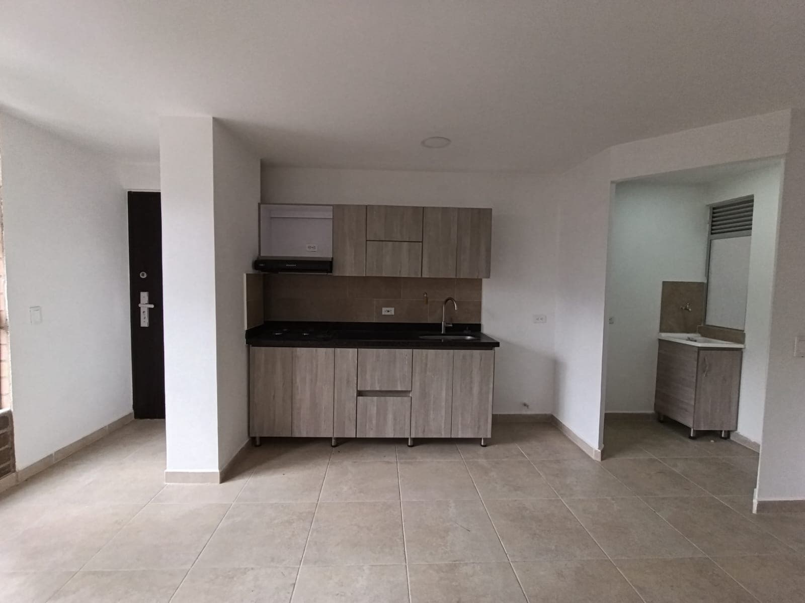 Apartamento en arriendo en Suramérica, Itagui — foto 4 de 12
