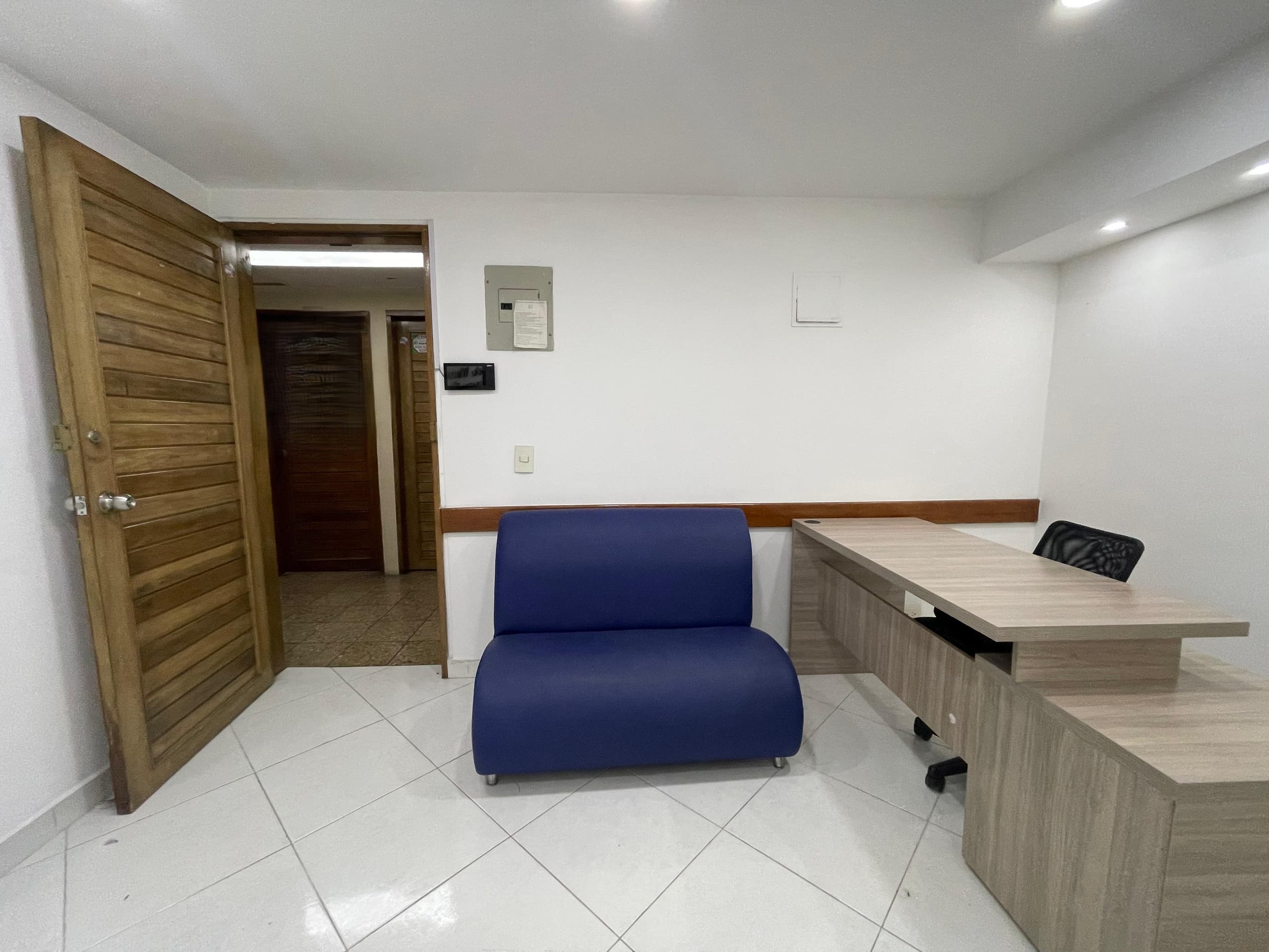 Consultorio en arriendo en La Candelaria, Centro, Medellín — foto 4 de 13