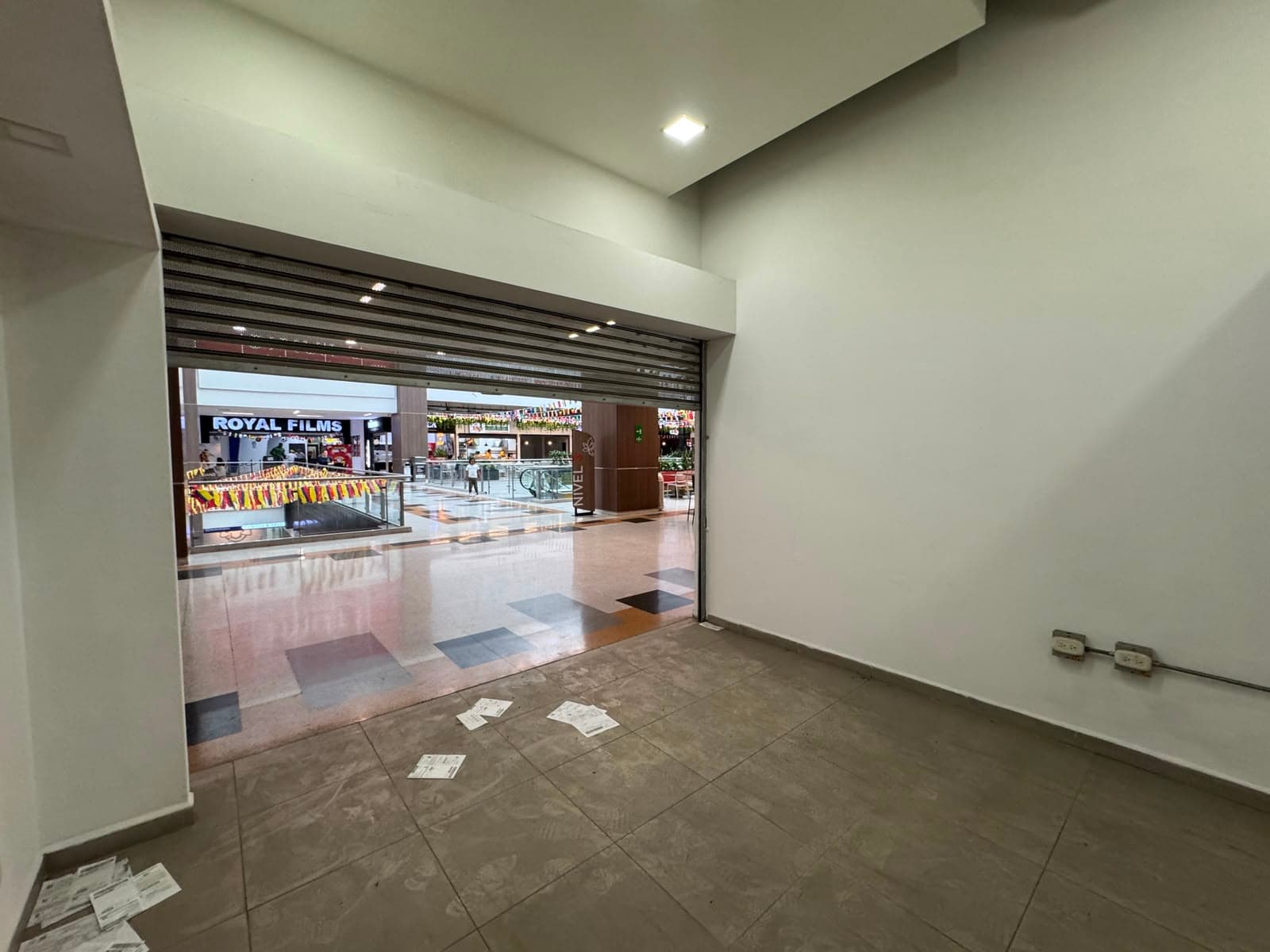 Local en arriendo en Glorieta Pilsen, Itagui — foto 1 de 13