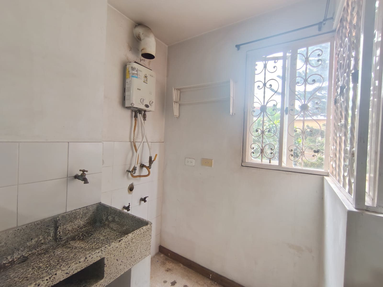 Apartamento en arriendo en Laureles, Medellín — foto 5 de 17