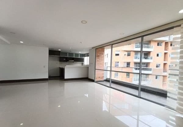 Apartamento en arriendo en El Chocho, Envigado — foto 1 de 20