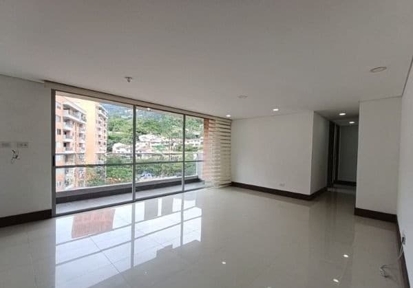 Apartamento en arriendo en El Chocho, Envigado — foto 3 de 20