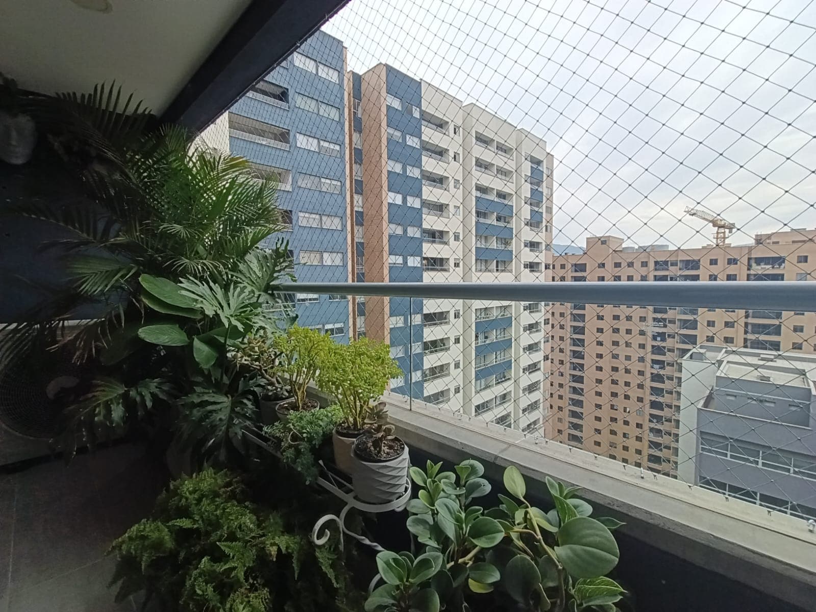 Apartamento en arriendo en Ciudad Del Rio, El Poblado, Medellín — foto 3 de 14