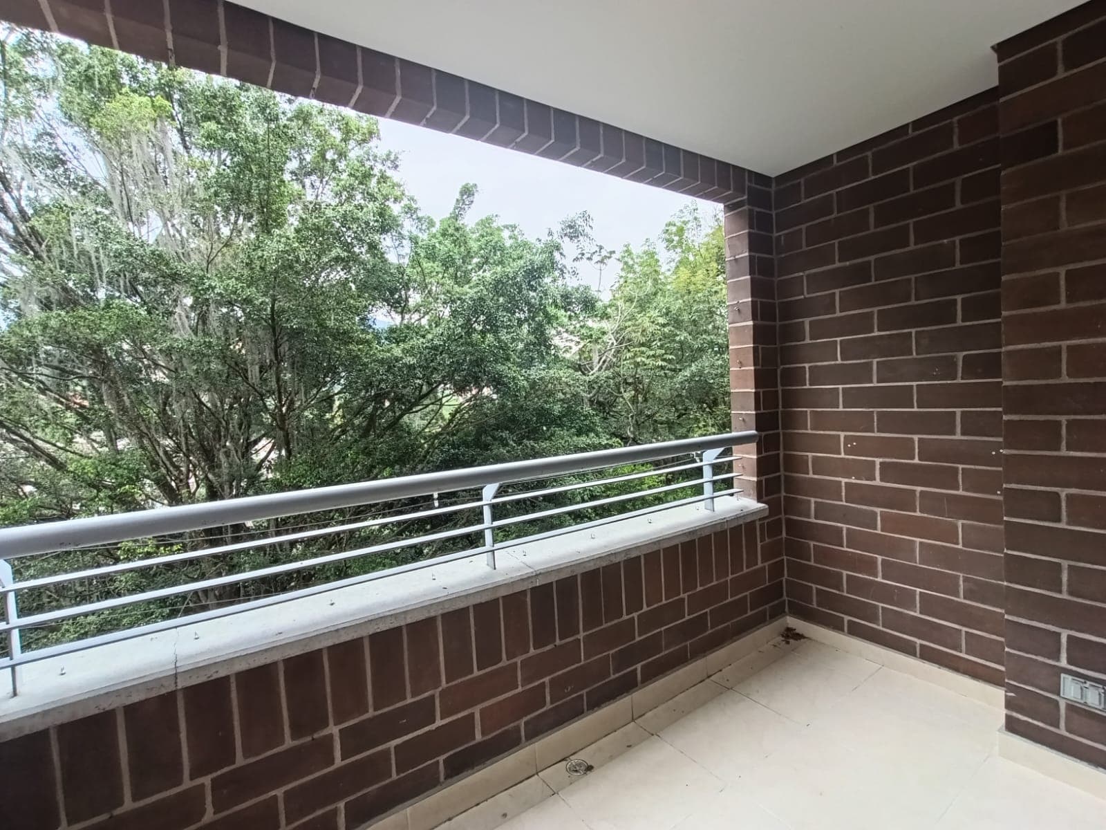 Apartamento en arriendo en Loma Del Escobero, Envigado — foto 3 de 20