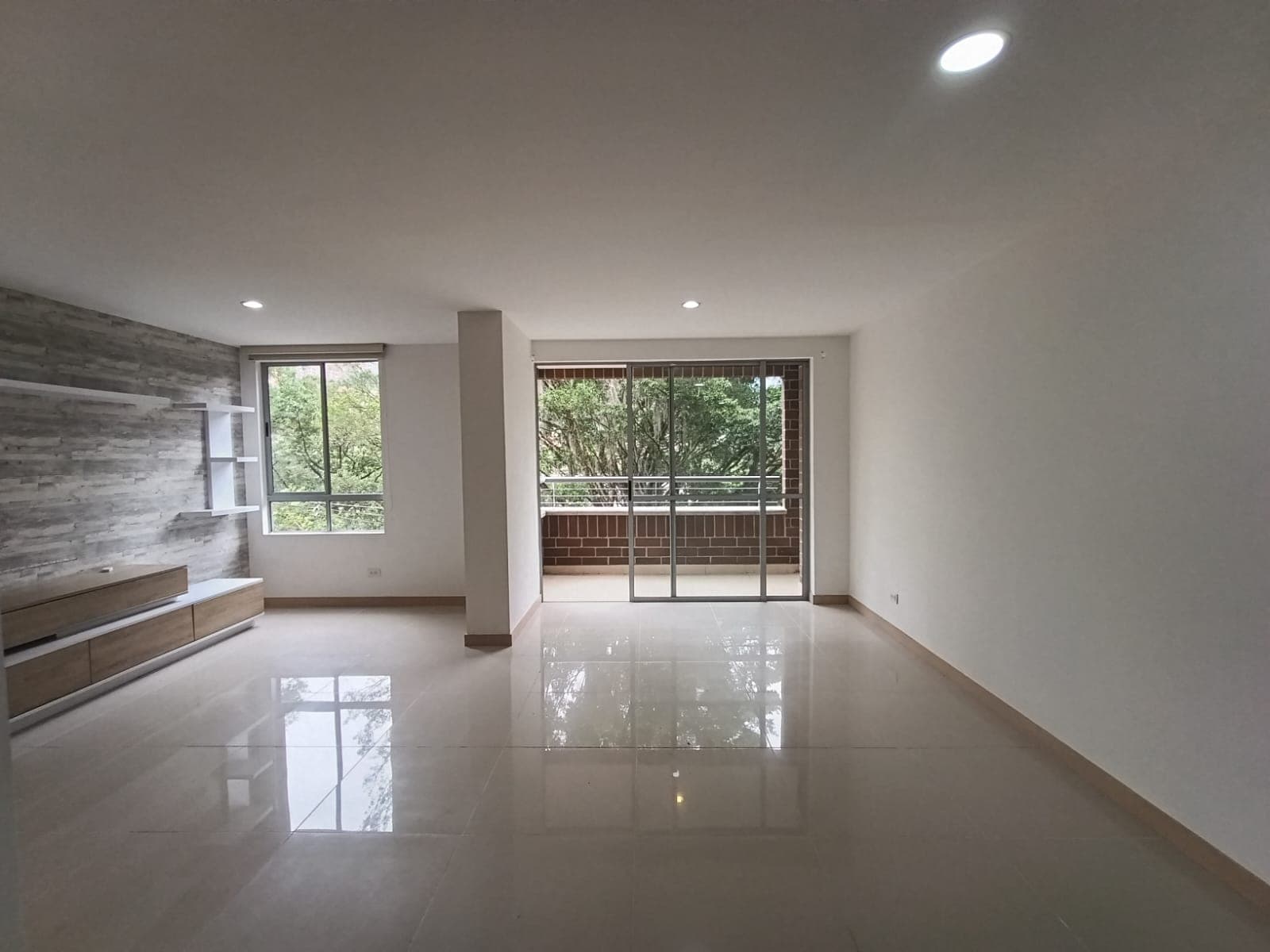 Apartamento en arriendo en Loma Del Escobero, Envigado — foto 5 de 20