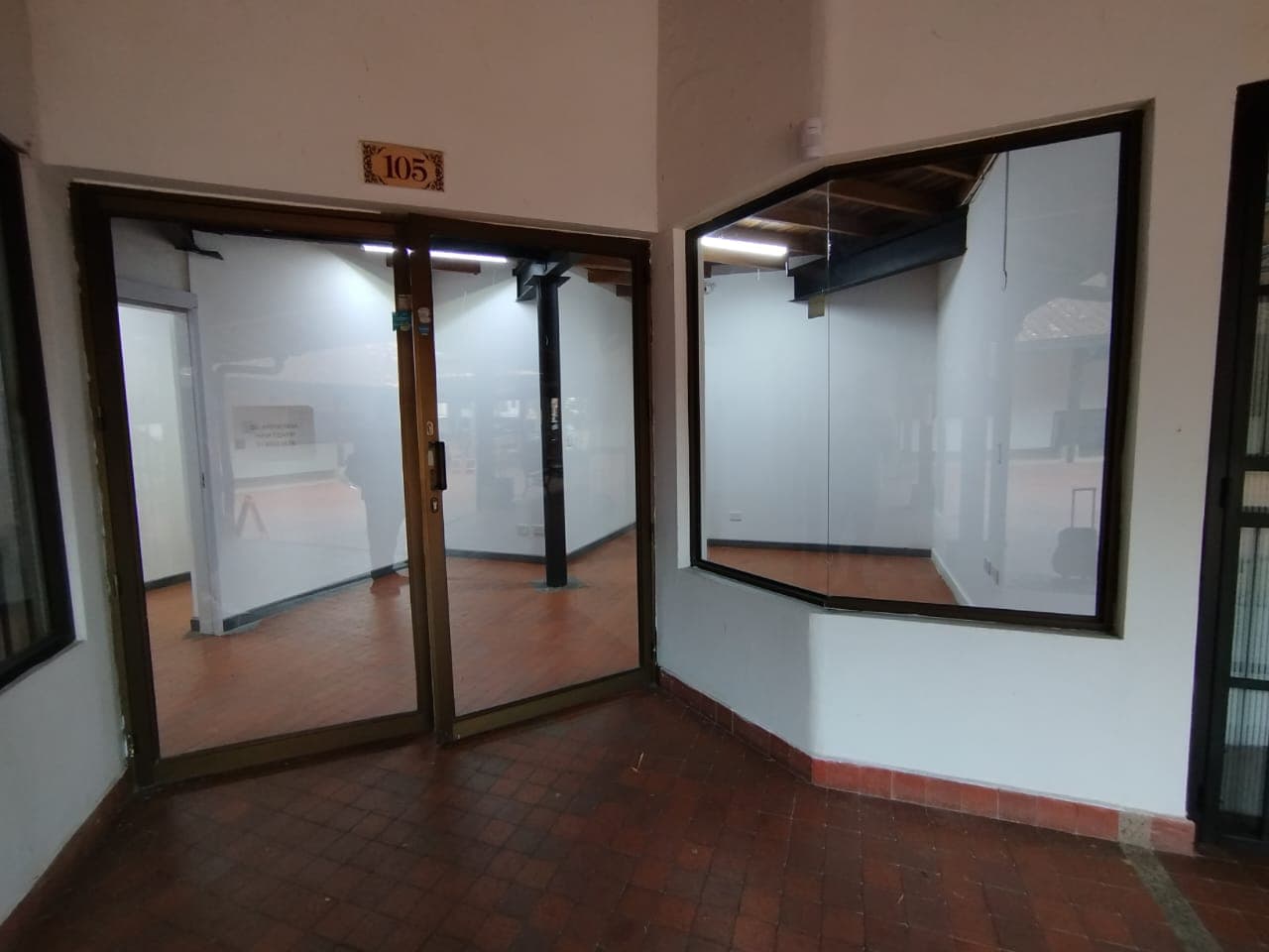 Local en arriendo en El Porvenir Rio Negro, Rionegro — foto 1 de 19