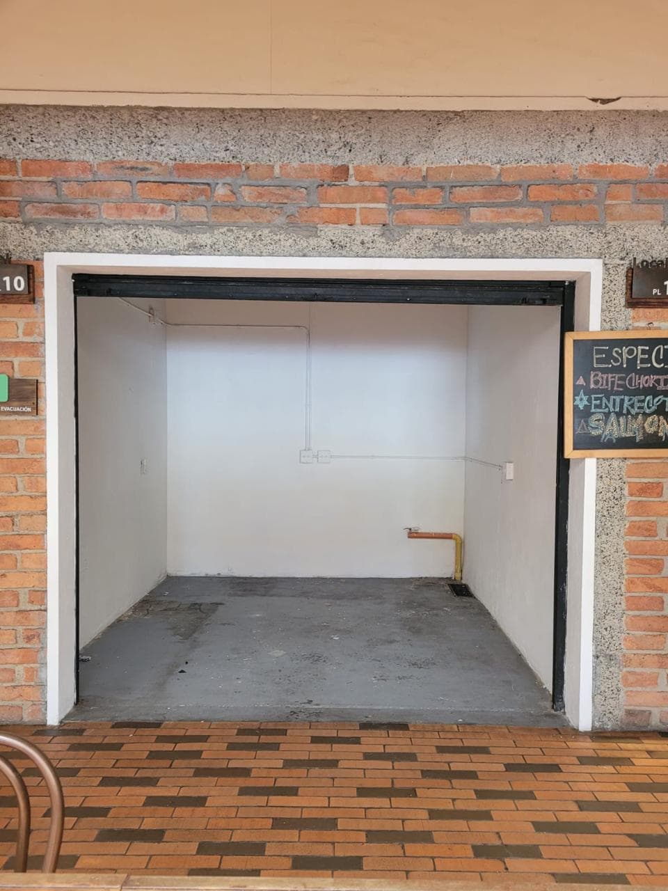 Local en arriendo en La Ceja — foto 1 de 13