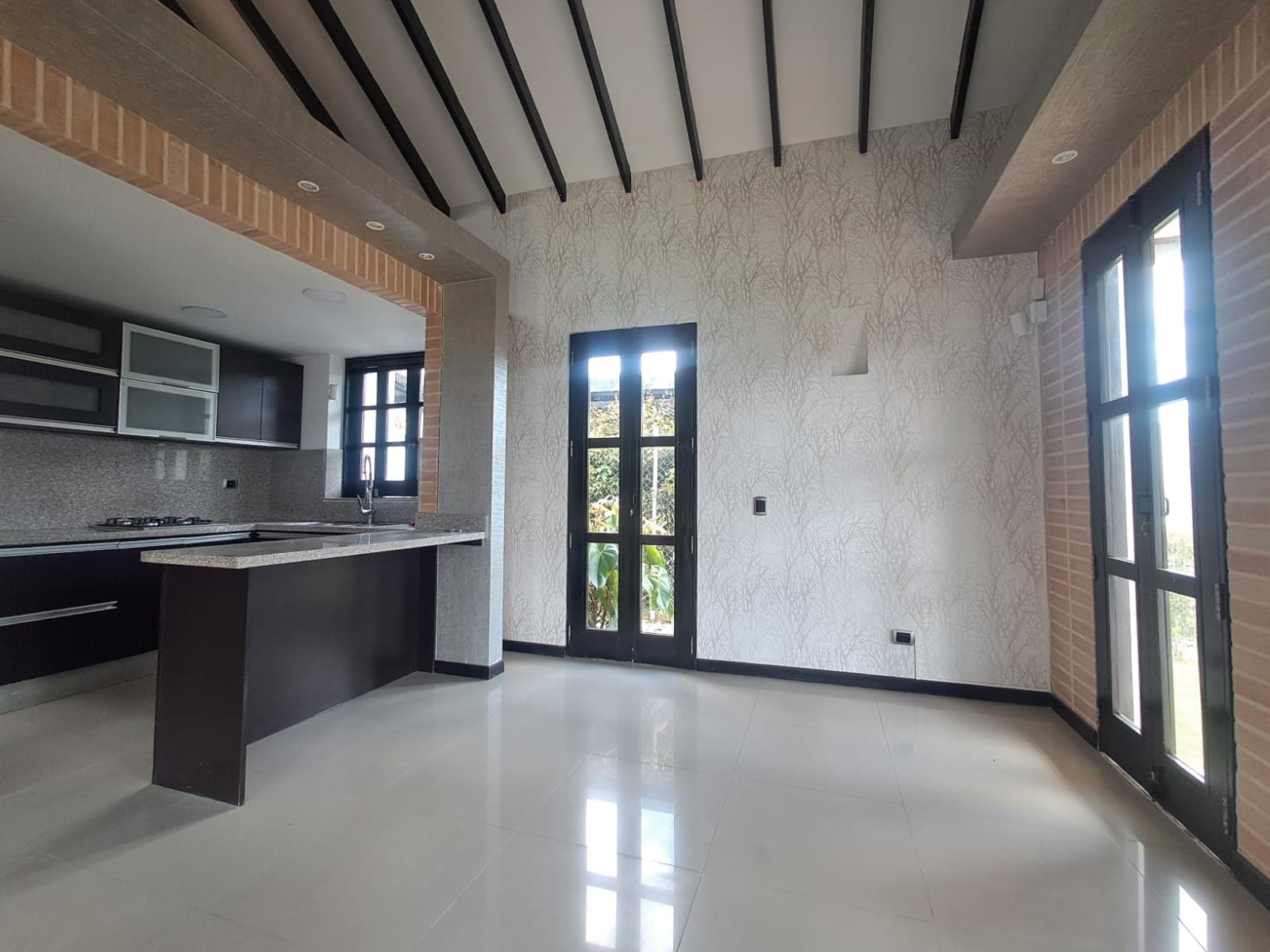 Casa Campestre en arriendo en Centro De, Santa Rosa De Cabal — foto 1 de 12
