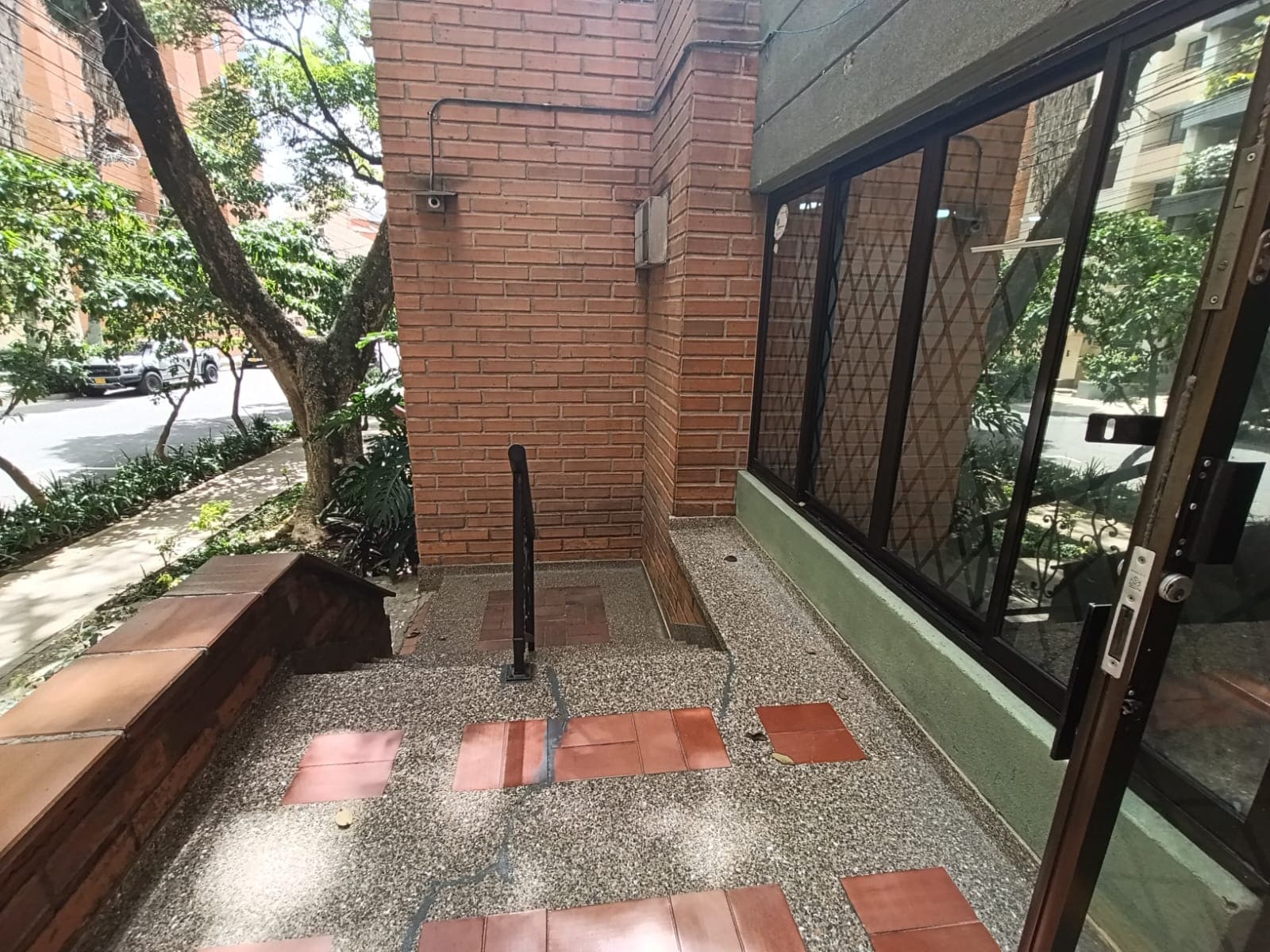 Local en arriendo en Laureles, Medellín — foto 3 de 14