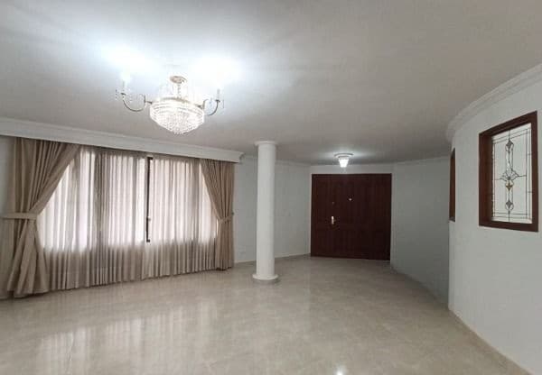 Casa Comercial en arriendo en La Palma, Belen, Medellín — foto 3 de 20