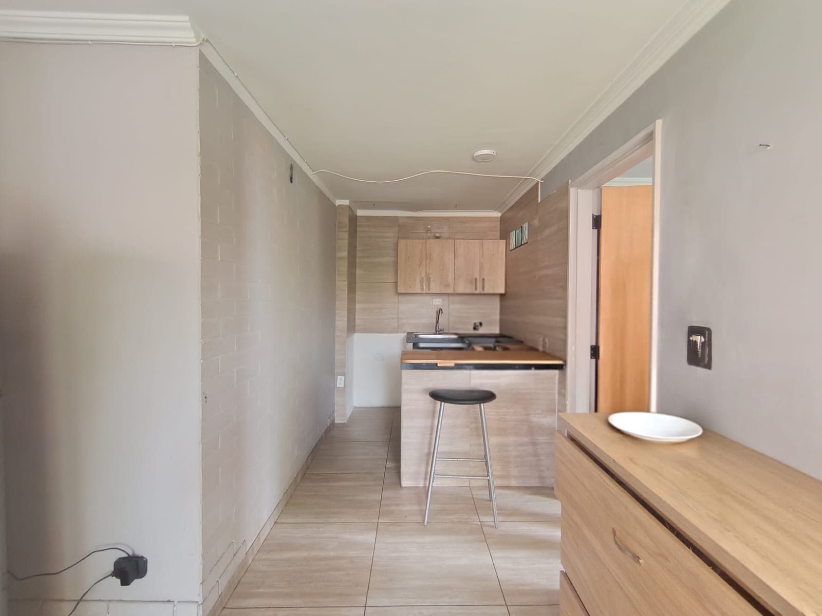 Apartaestudio en arriendo en Conquistadores, Laureles, Medellín — foto 3 de 8