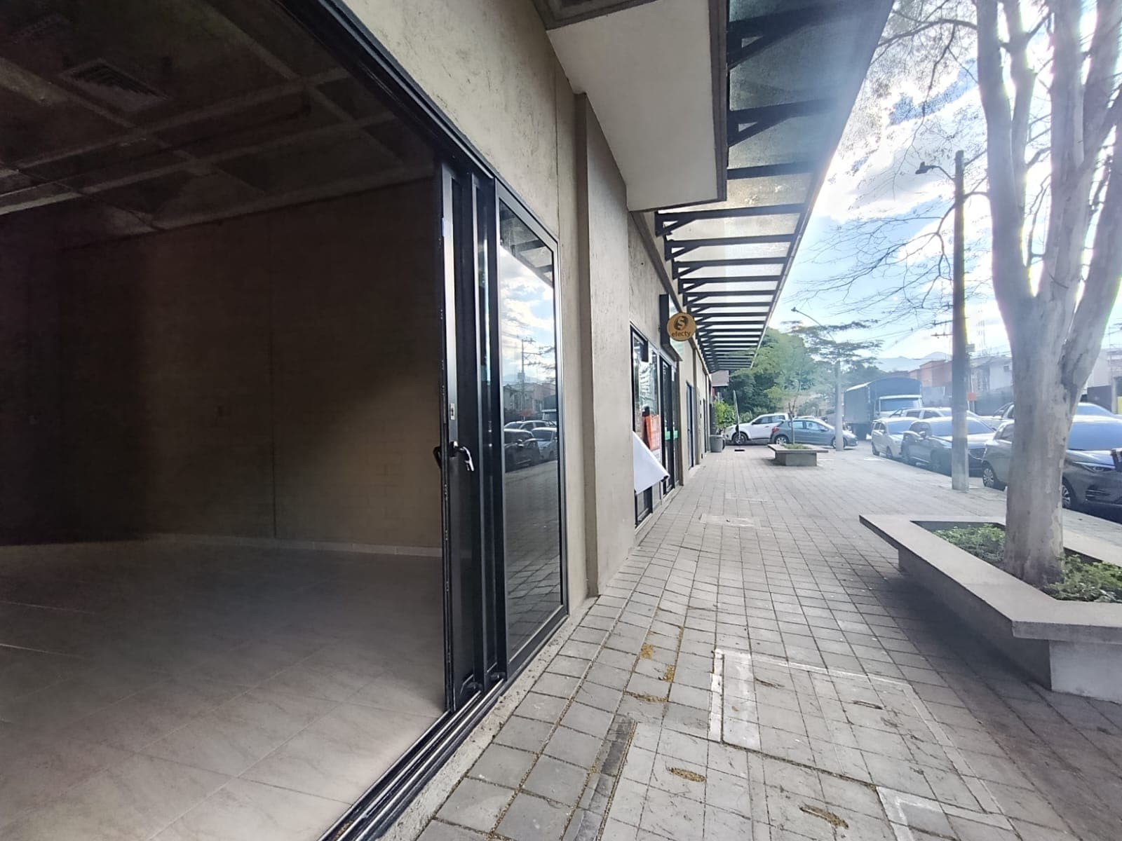 Local en arriendo en Guayabal, Medellín — foto 5 de 11