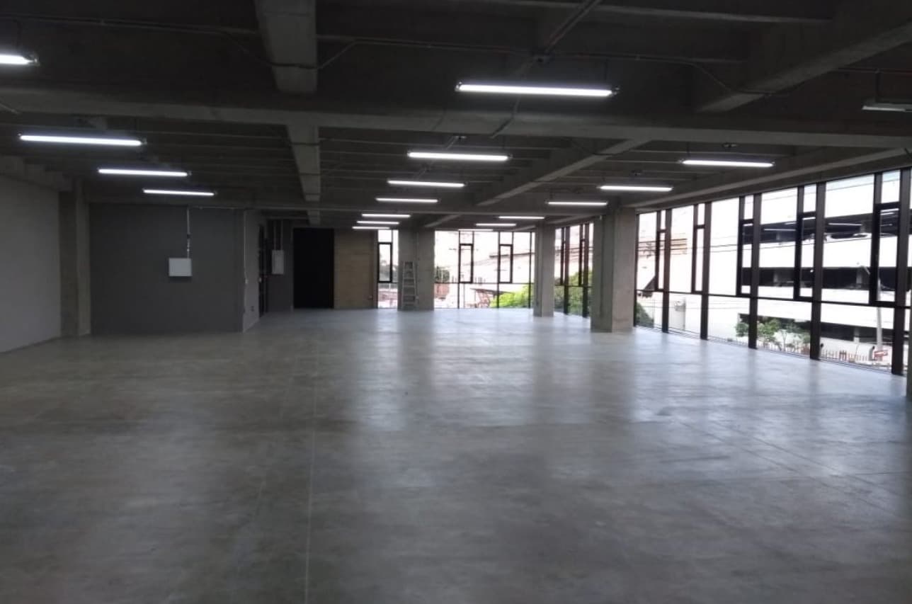 Bodega en arriendo en Simón Bolívar, Itagui — foto 1 de 12