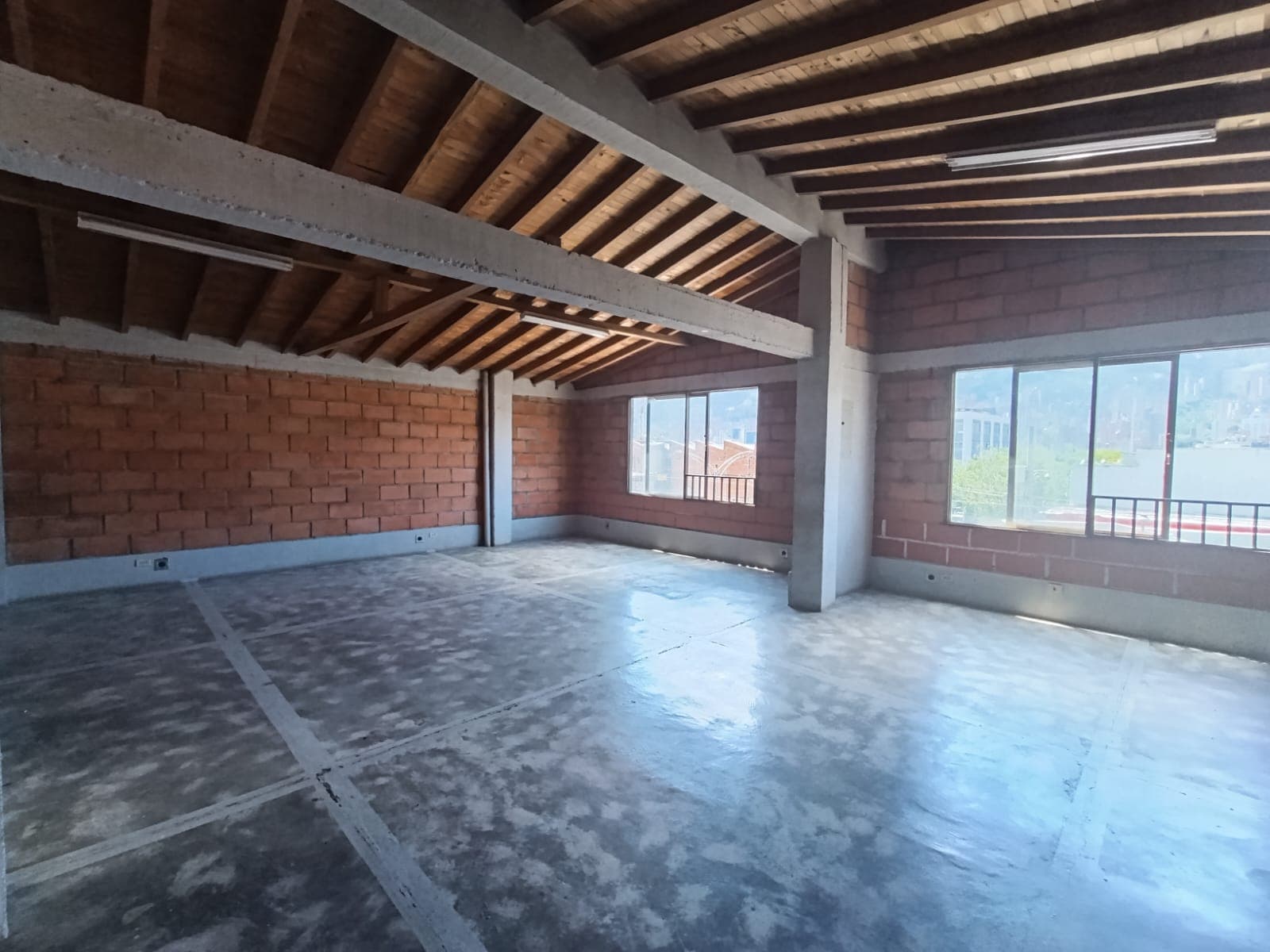 Bodega en arriendo en Guayabal, Medellín — foto 3 de 20