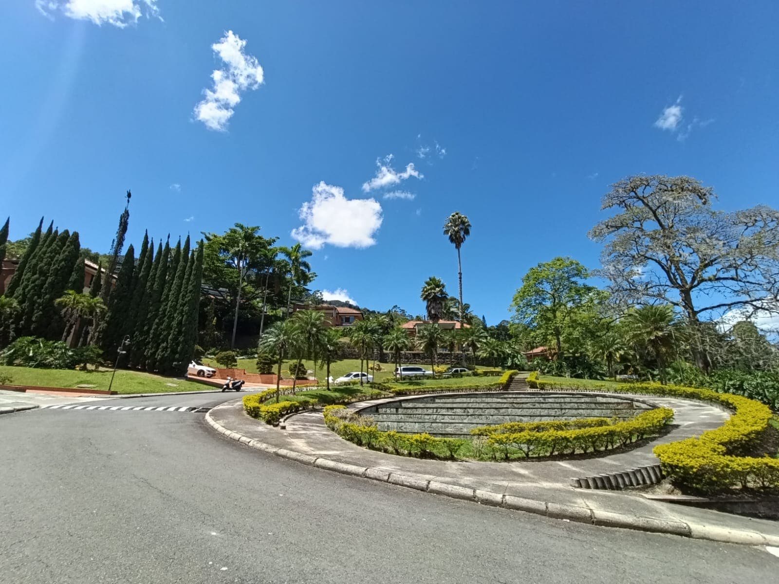 Casa Vivienda en arriendo en Los Balsos, El Poblado, Medellín — foto 2 de 20