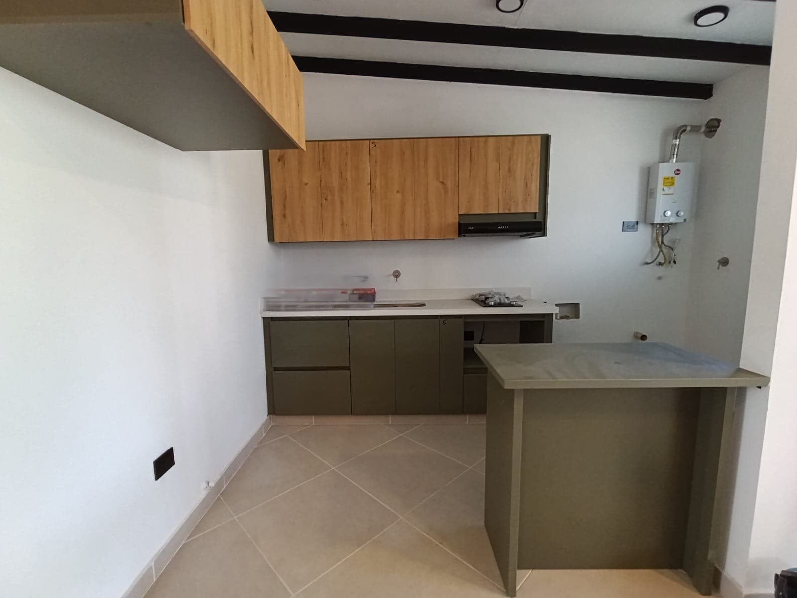 Apartaestudio en arriendo en San Antonio De Pereira, Rionegro — foto 1 de 8