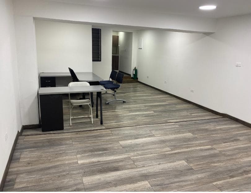 Local en arriendo en Simón Bolívar, Itagui — foto 1 de 8
