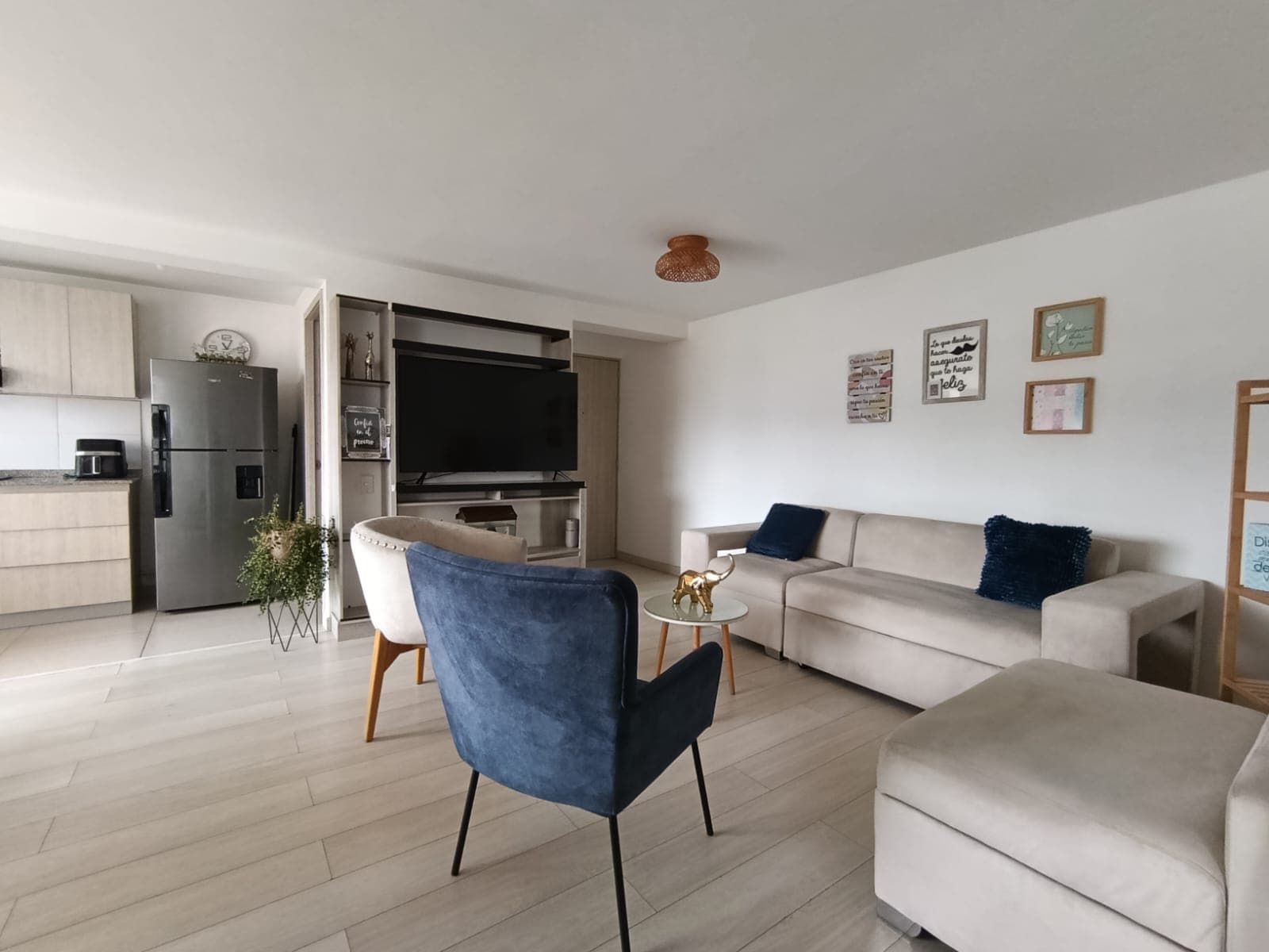 Apartamento en arriendo en Pan de Azucar, Sabaneta — foto 1 de 17